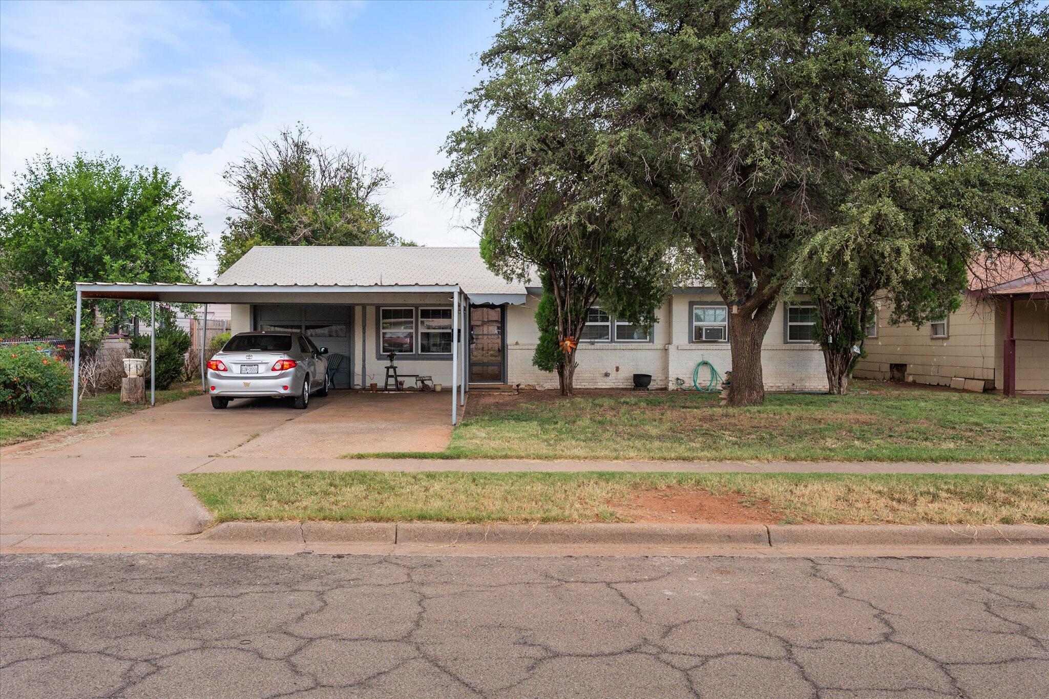 307 E Colgate Street Property Photo 1