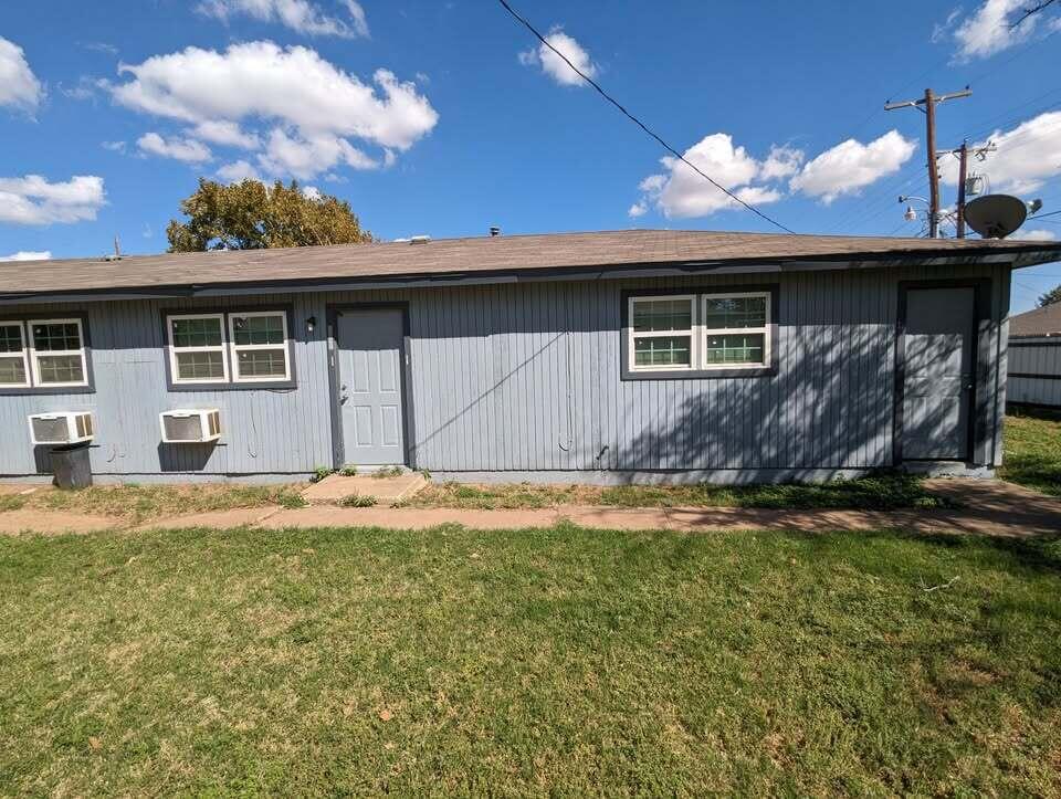 535 42nd Street, A & B Property Photo