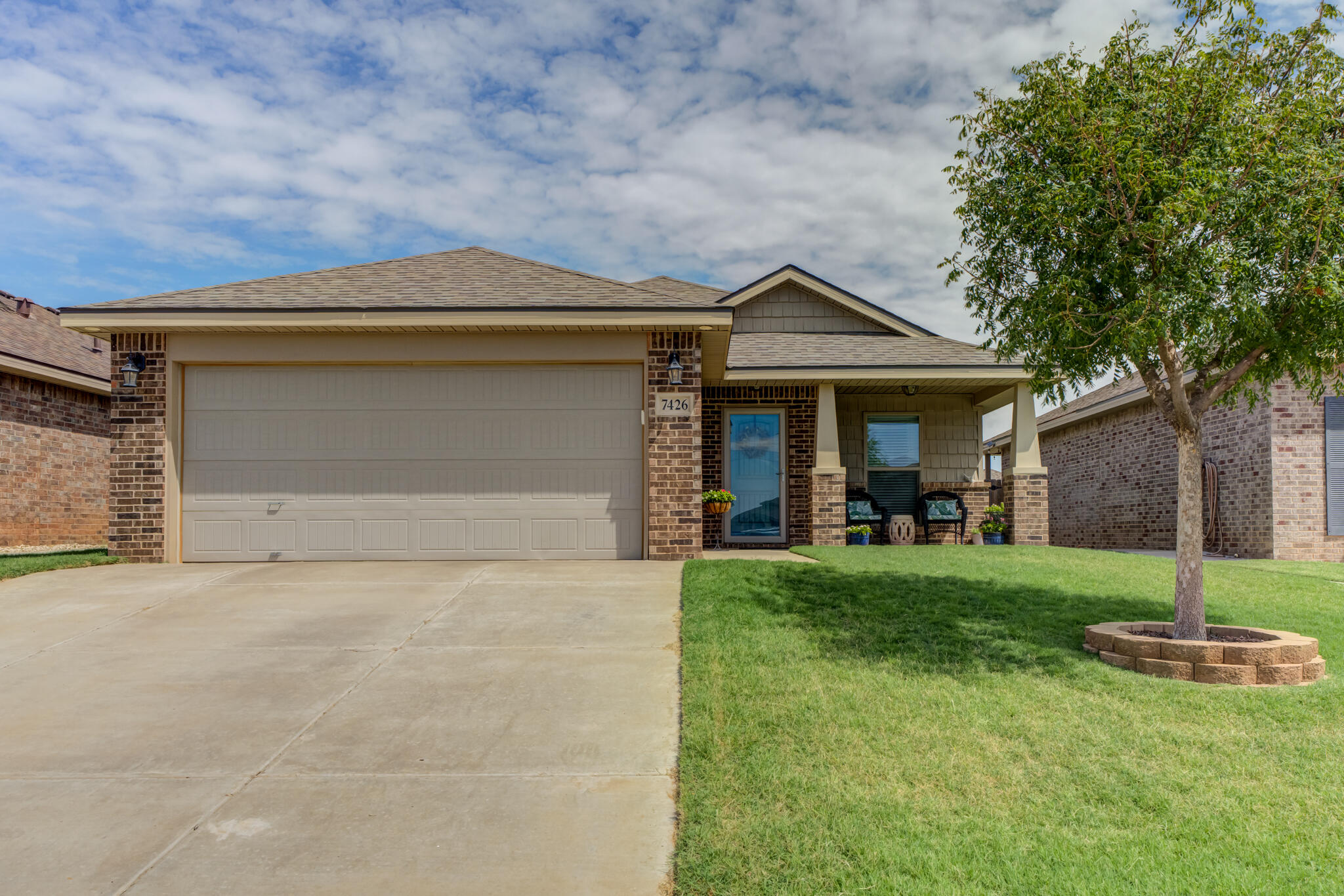 7426 105th Street Property Photo 1