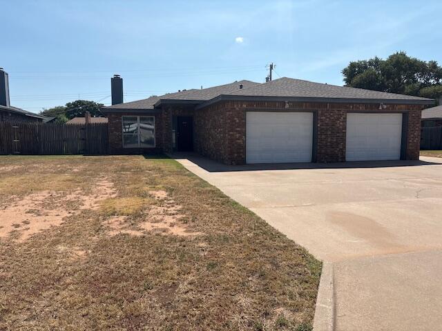 1304 Ave F, B Property Photo 1