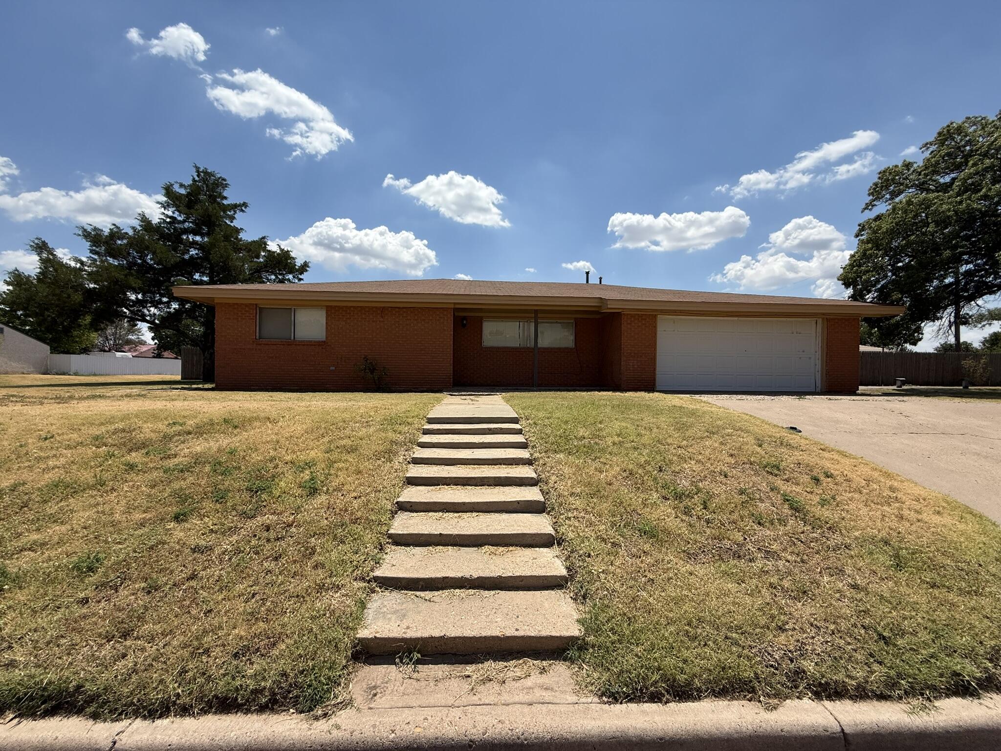 1705 Ave H Property Photo 1