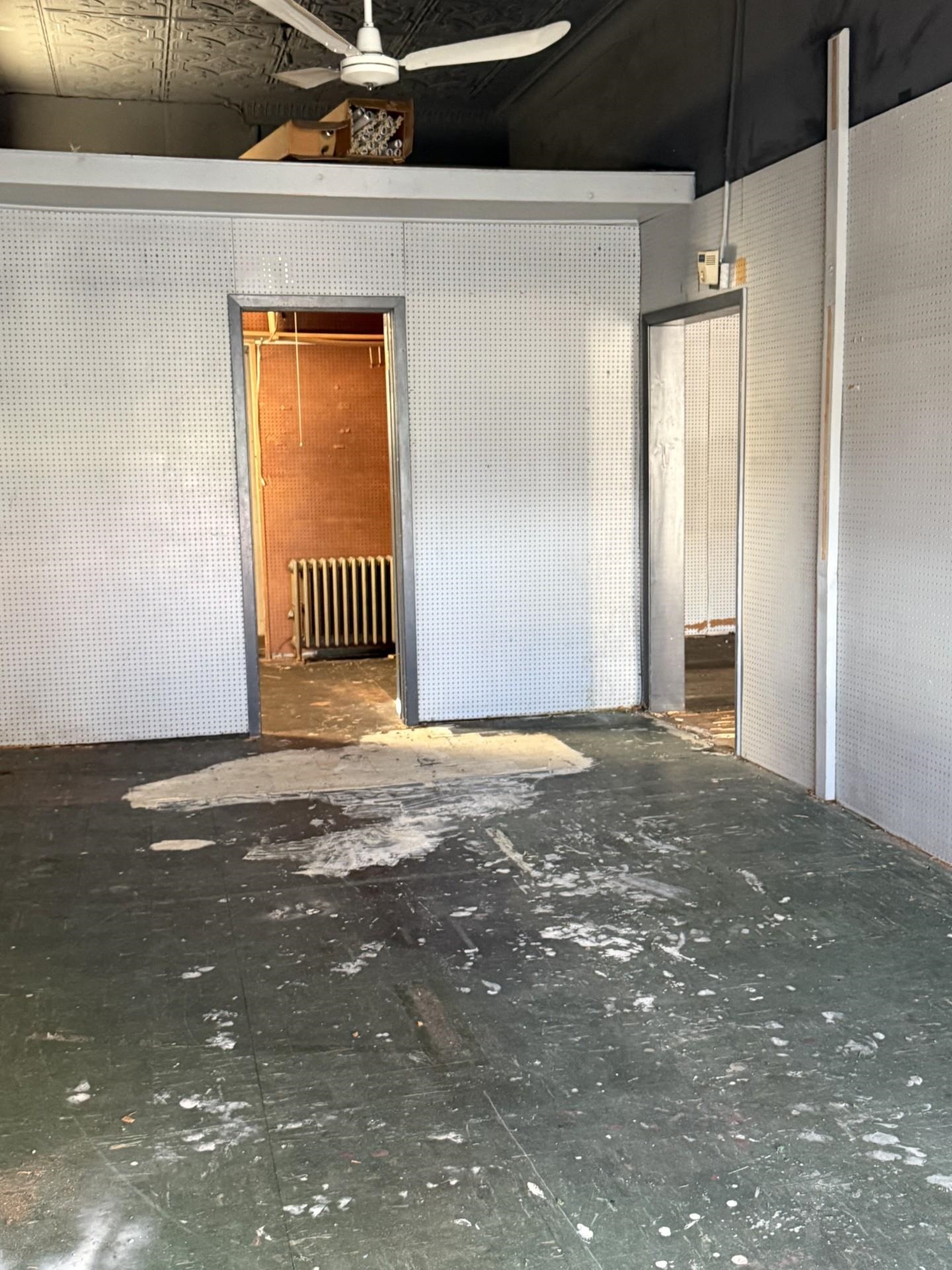 199 Franklin Ave Property Photo 3