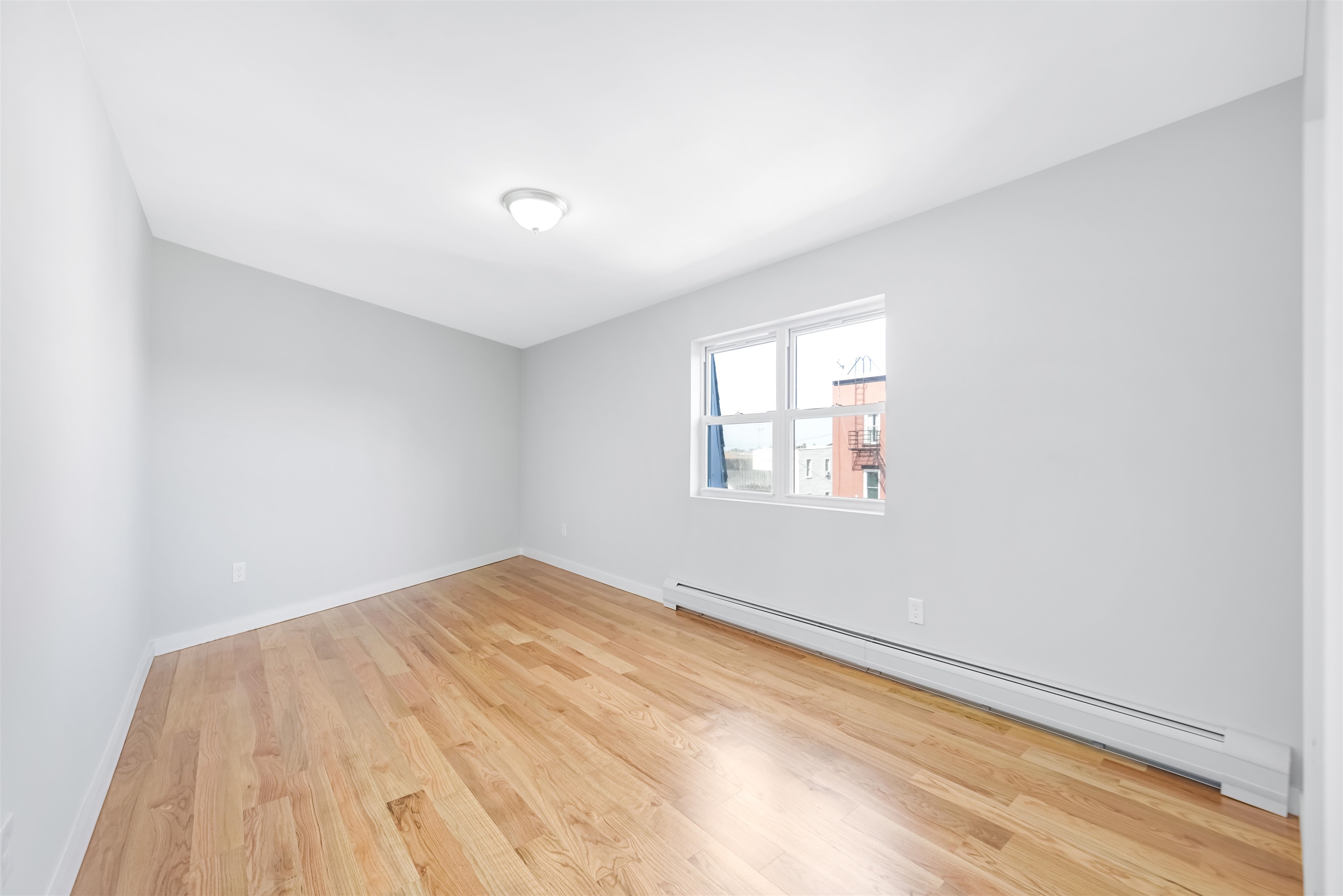 161 18th St 10c Property Photo 16