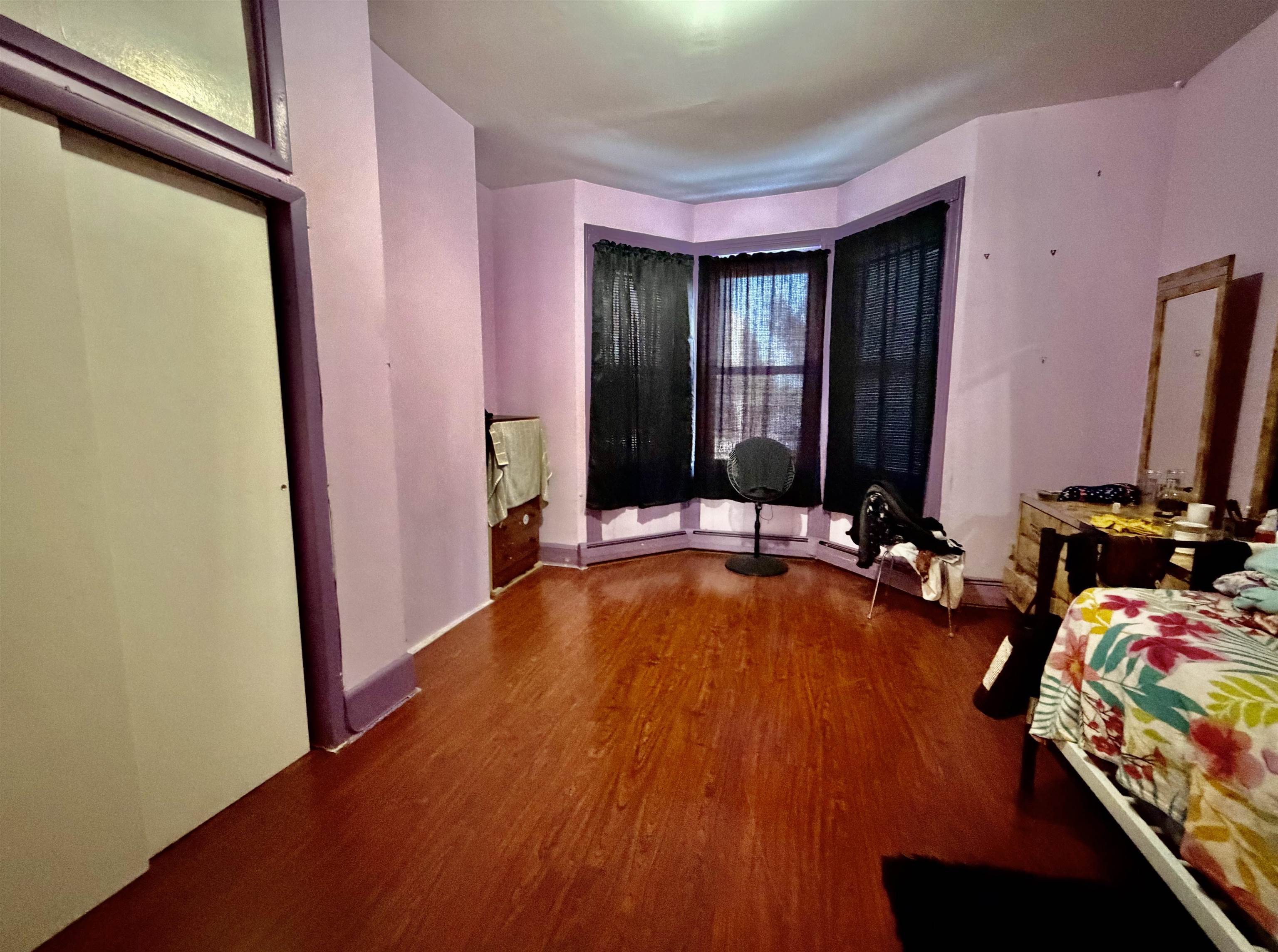 2808 Palisade Ave Property Photo 3