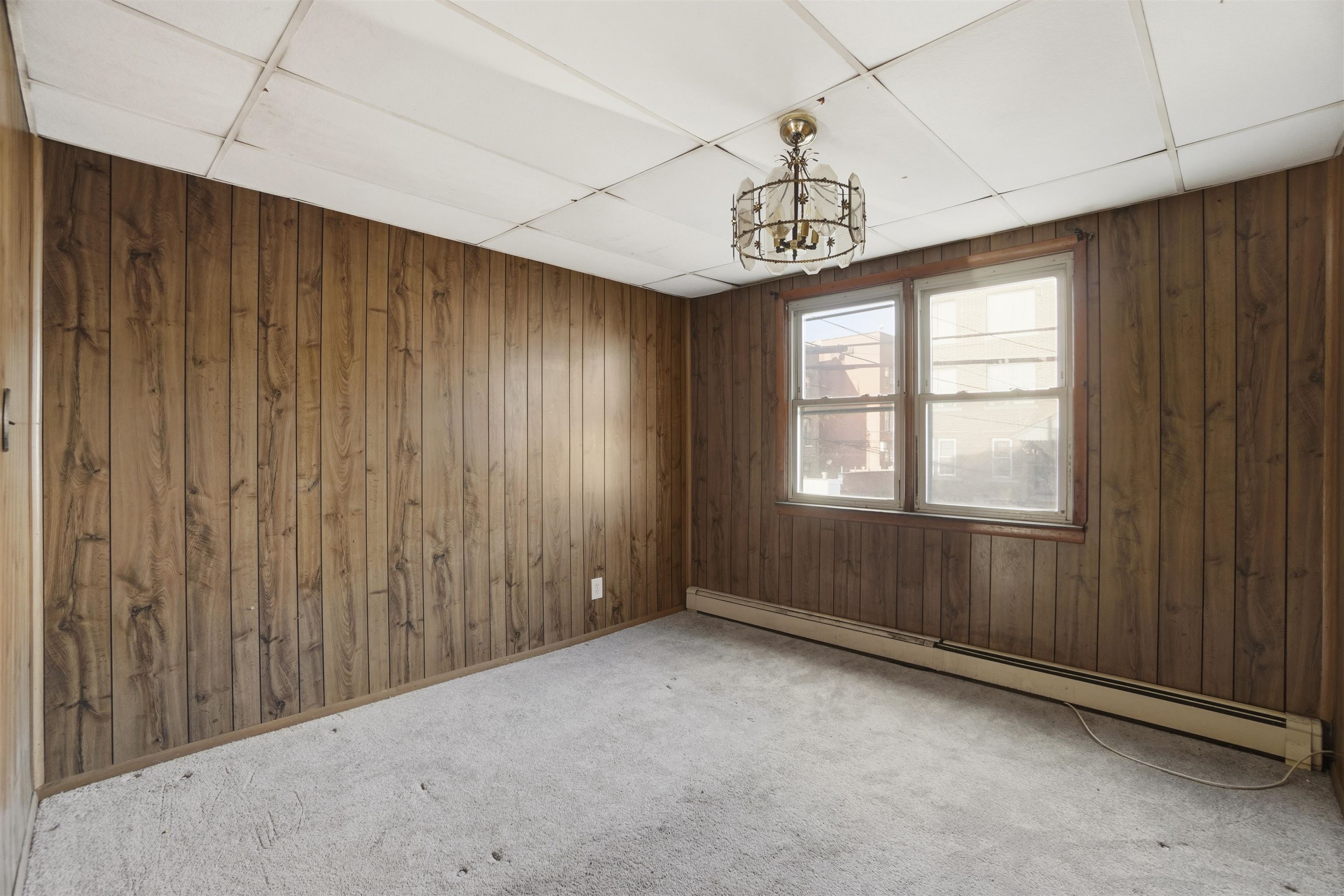 98 West 49th St Property Photo 11