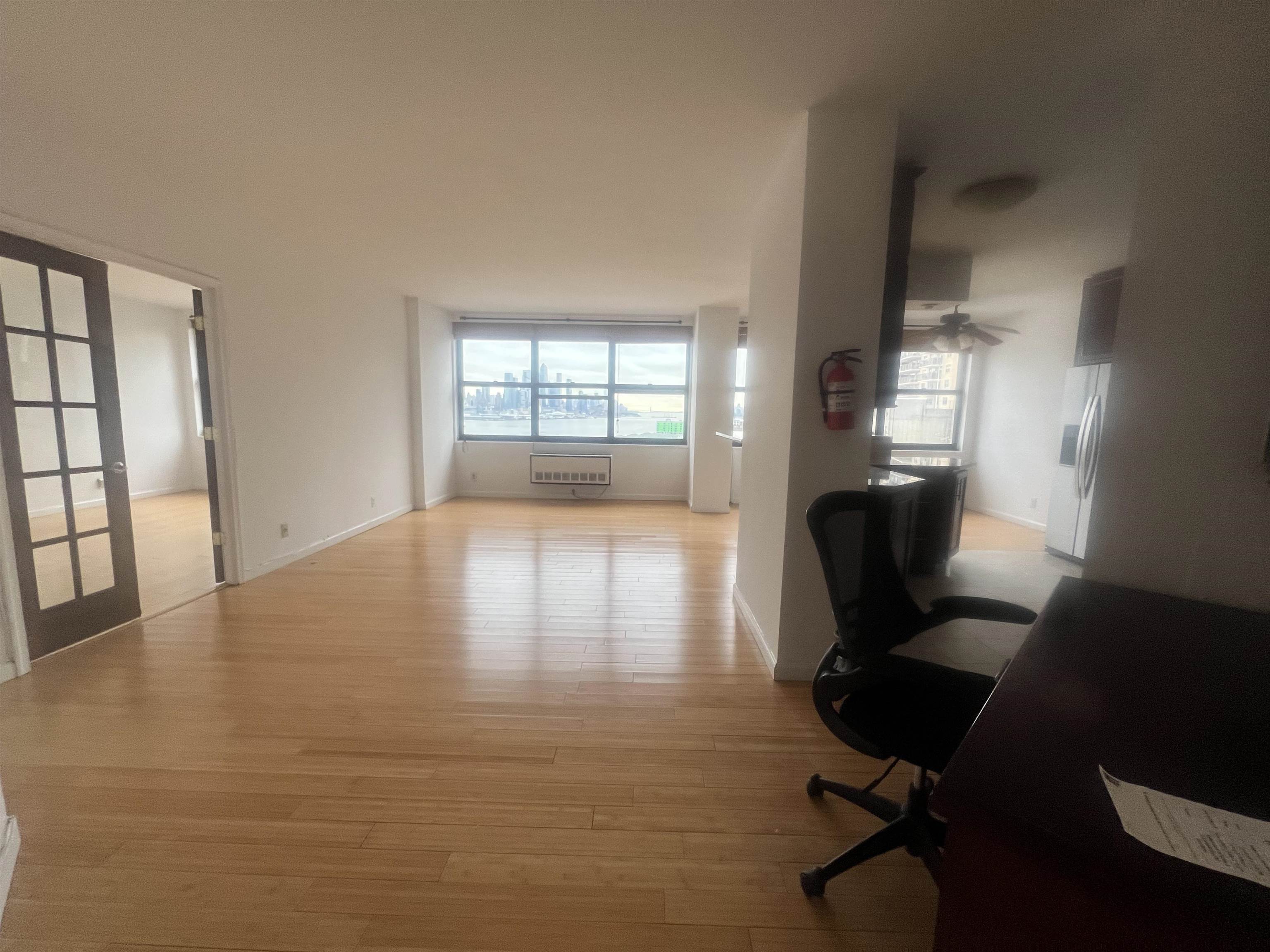 7000 Blvd East 18c Property Photo 6