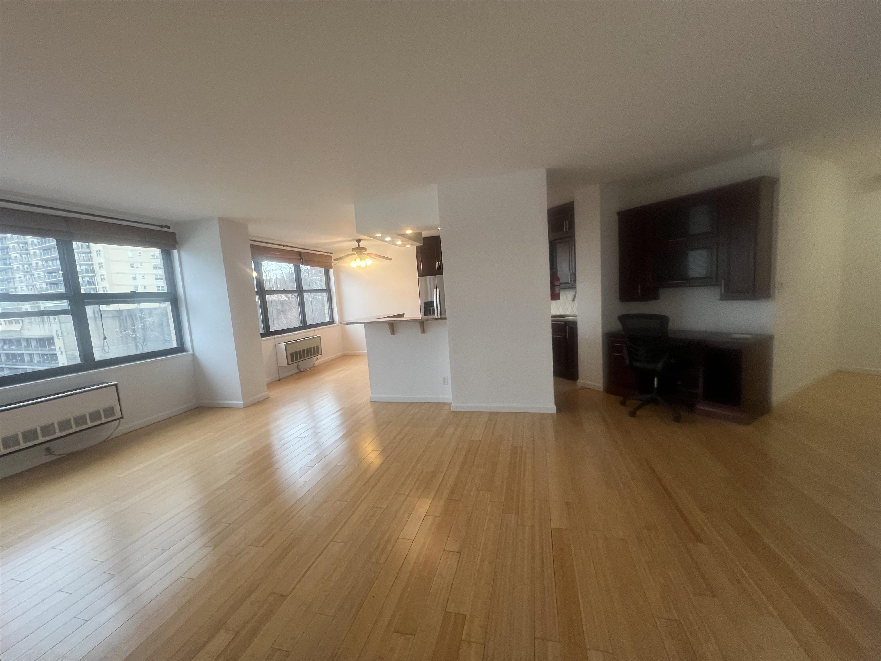 7000 Blvd East 18c Property Photo 19