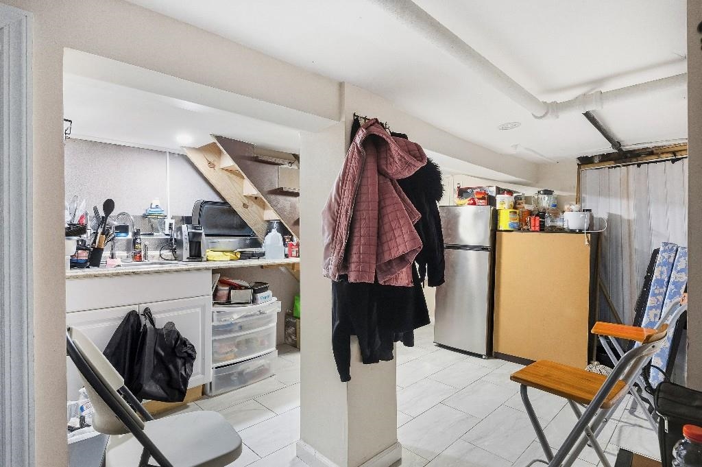 383 Broadway Property Photo 15