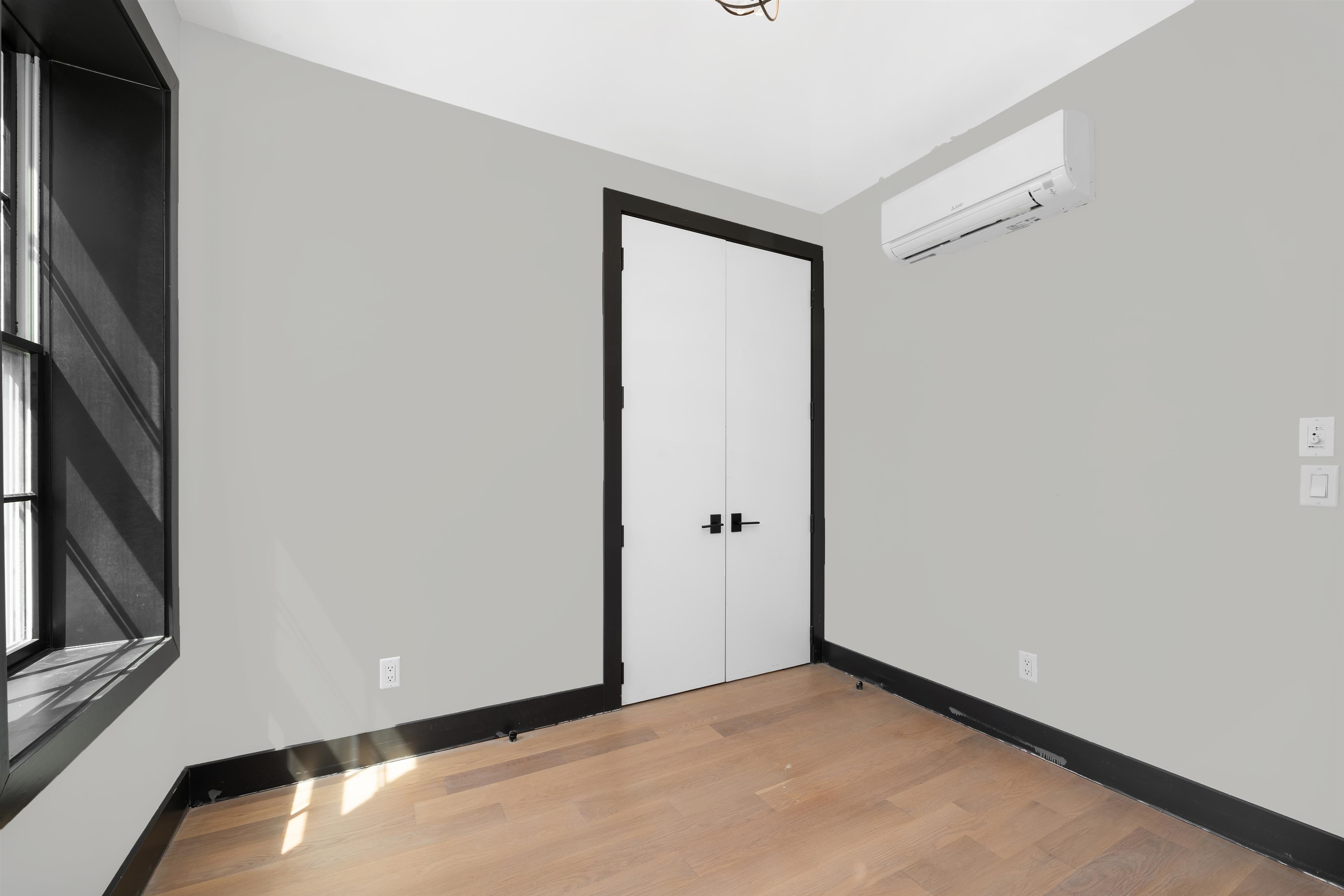 208 15th St Property Photo 44
