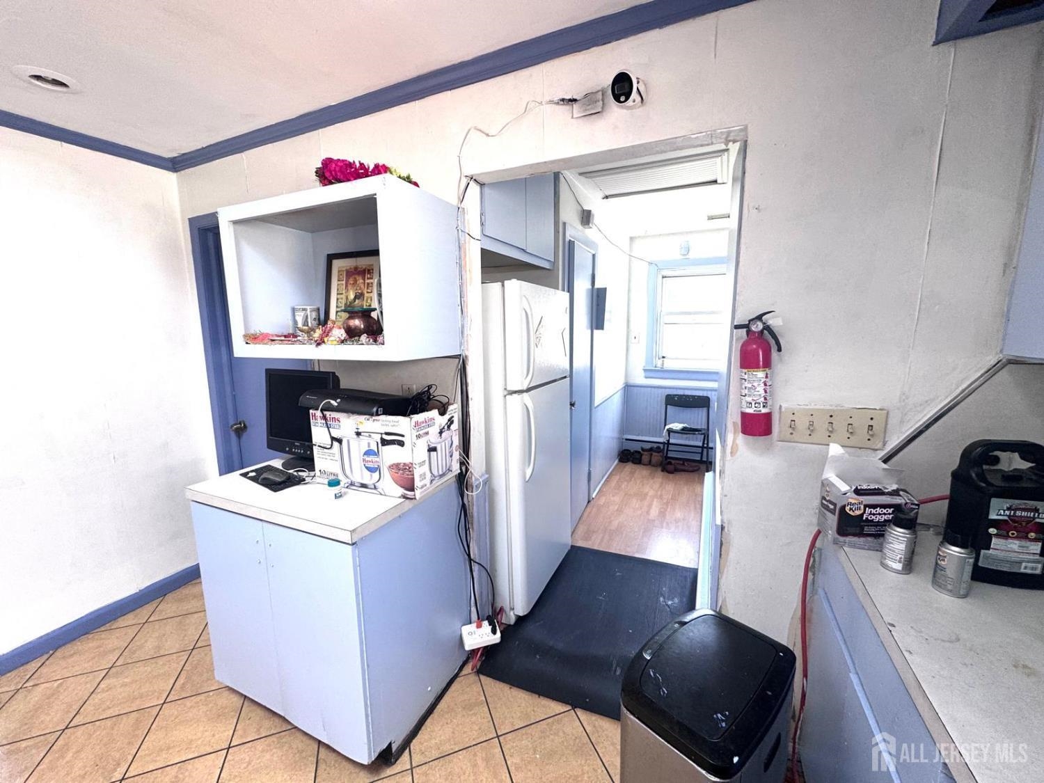 28 Silzer Ave Property Photo 8
