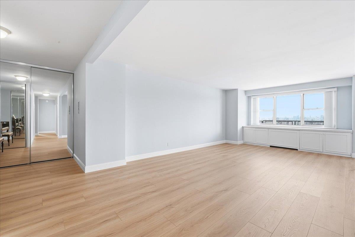 6600 Blvd East 15d Property Photo 5