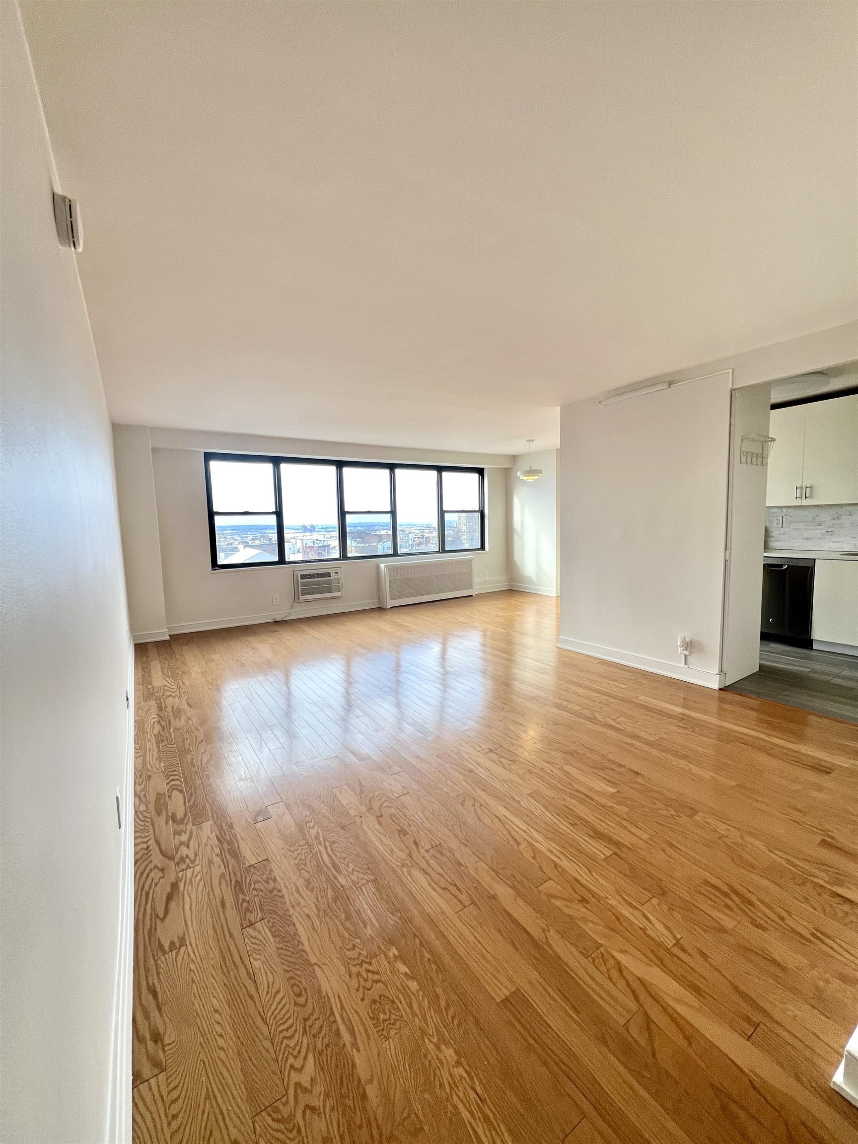 500 Central Ave 717 Property Photo 2