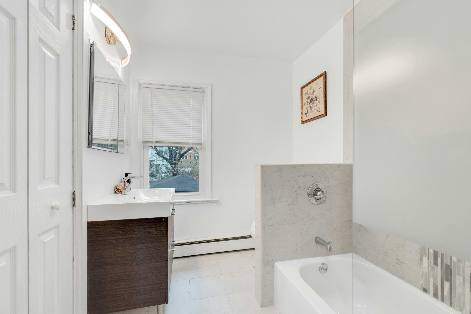 31 72nd St Property Photo 18
