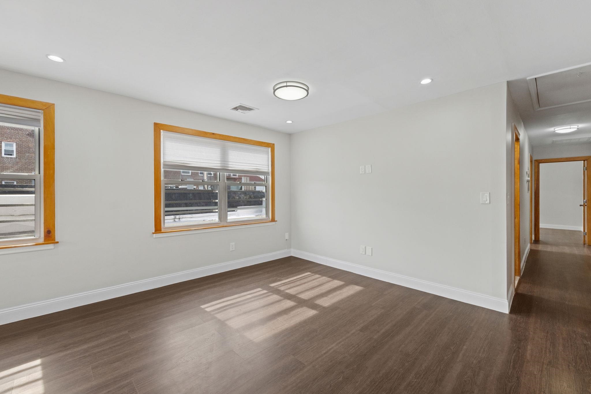 227 Franklin Ave 2 Property Photo 8