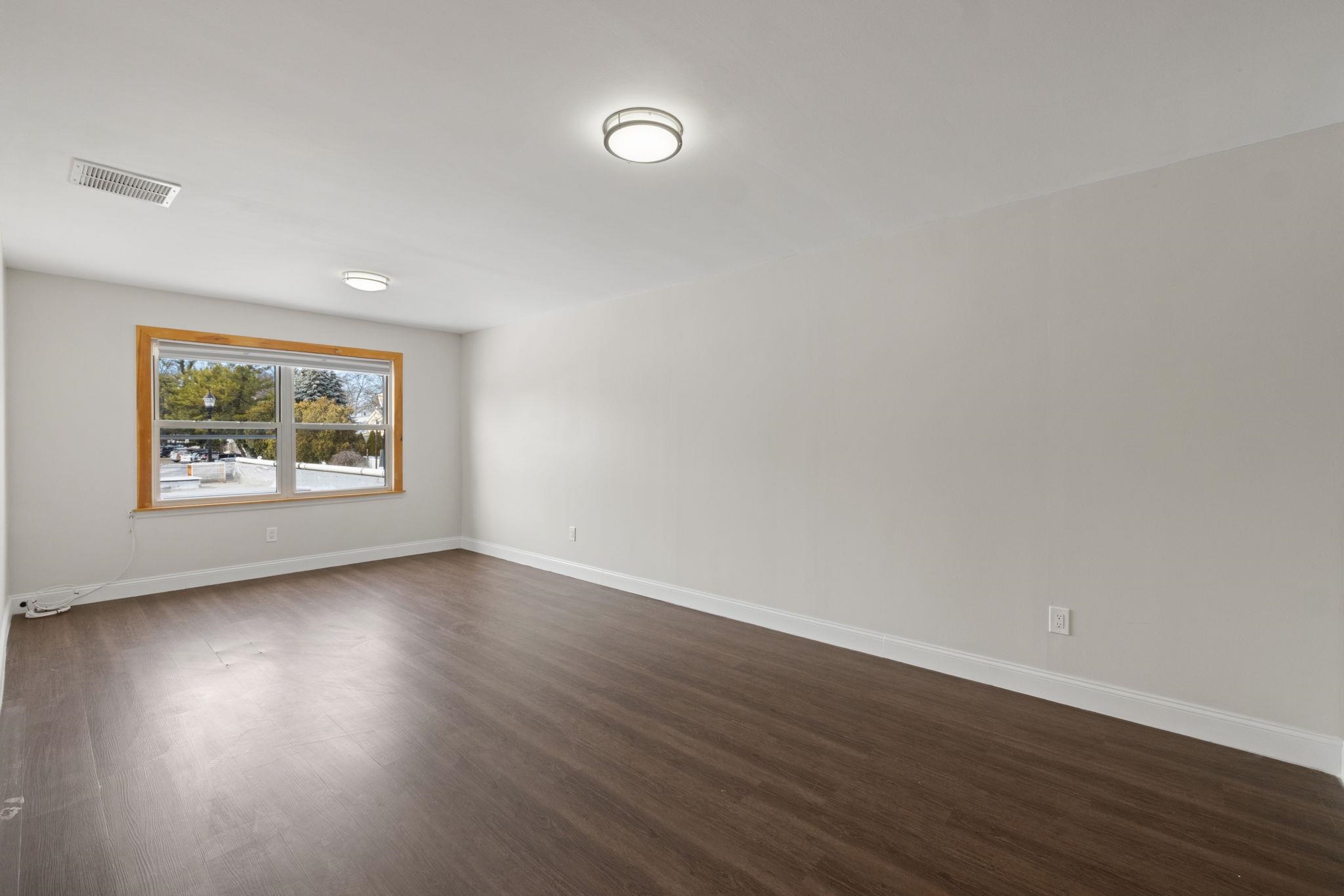 227 Franklin Ave 2 Property Photo 17