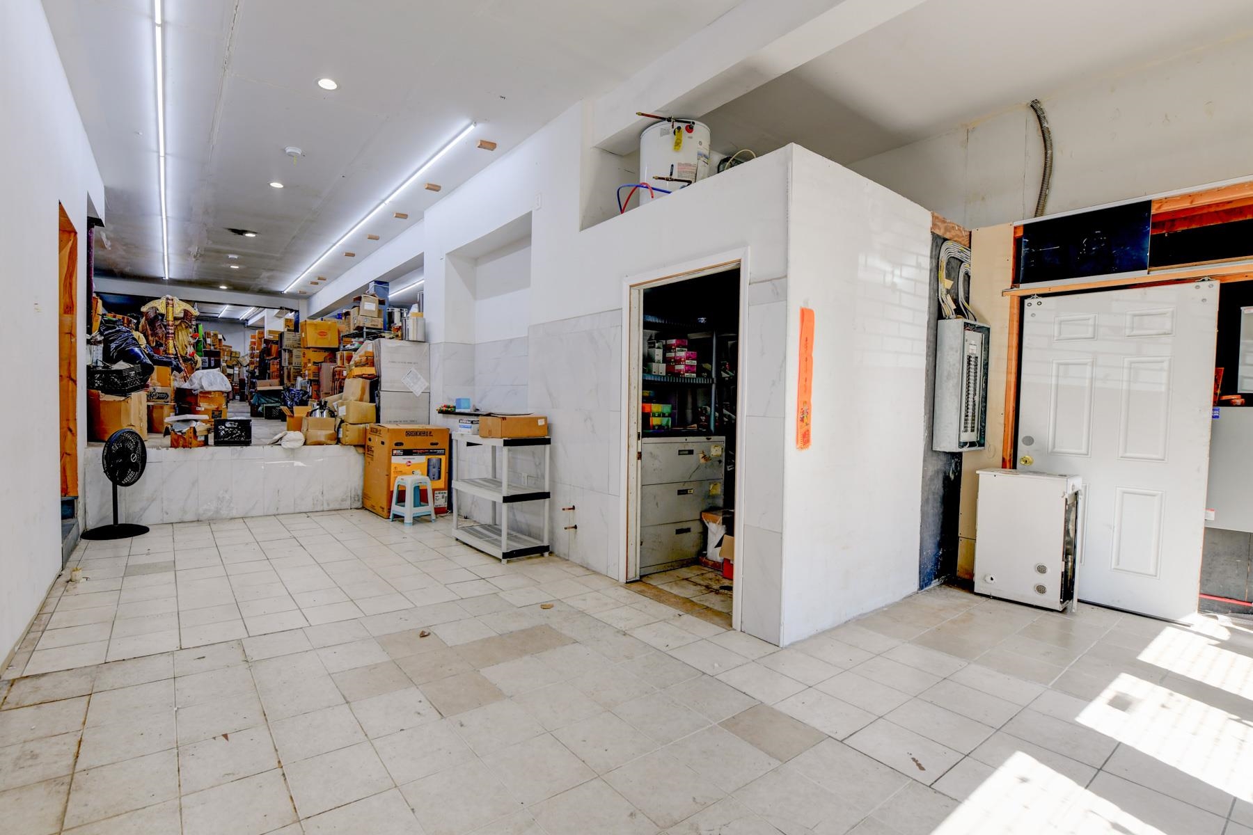 146 VAN WINKLE AVE Property Photo 1