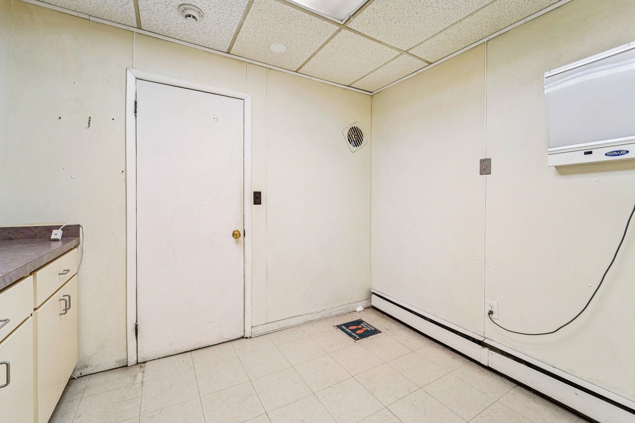 600 Kennedy Blvd Property Photo 16