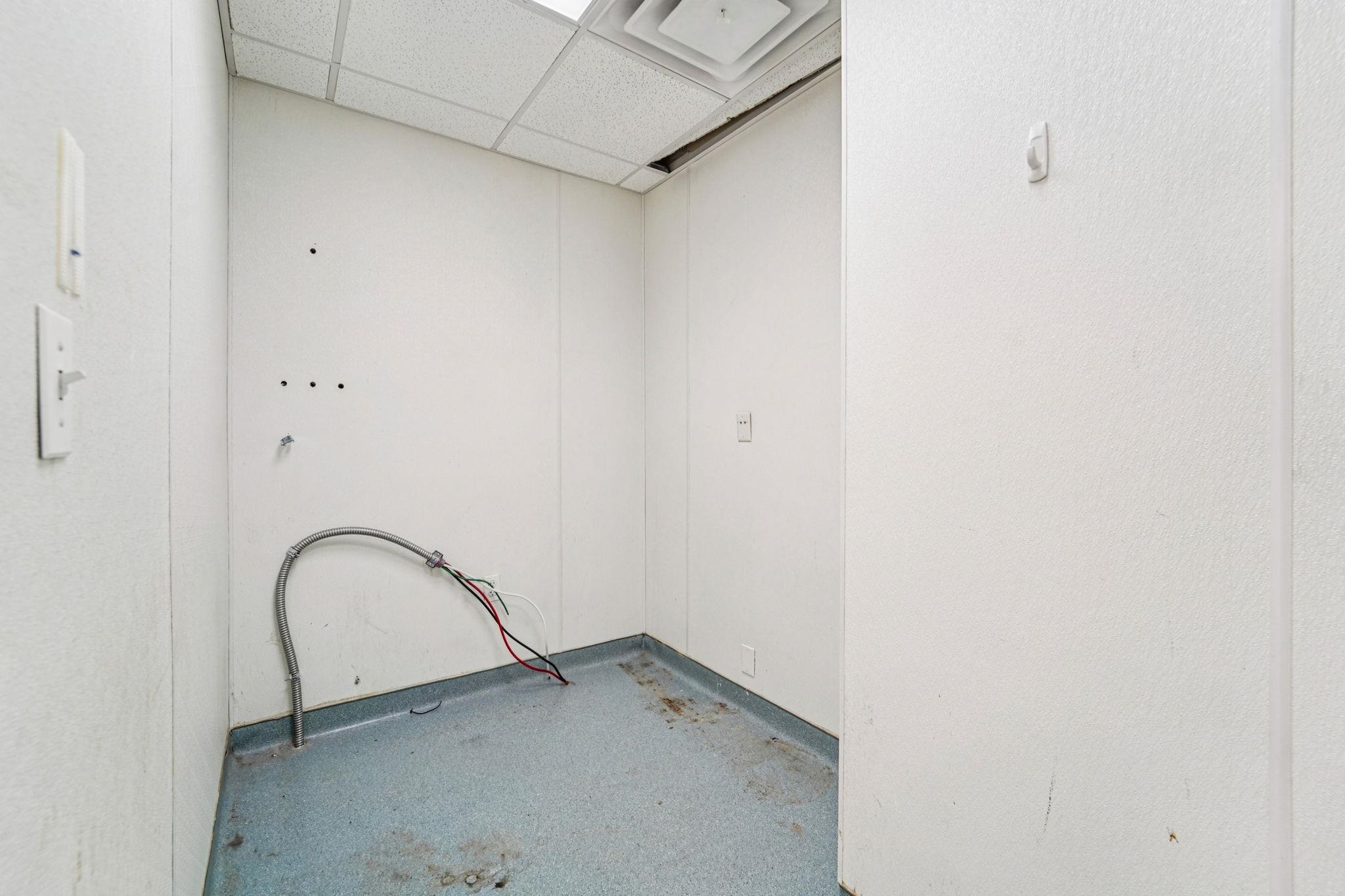 600 Kennedy Blvd Property Photo 27