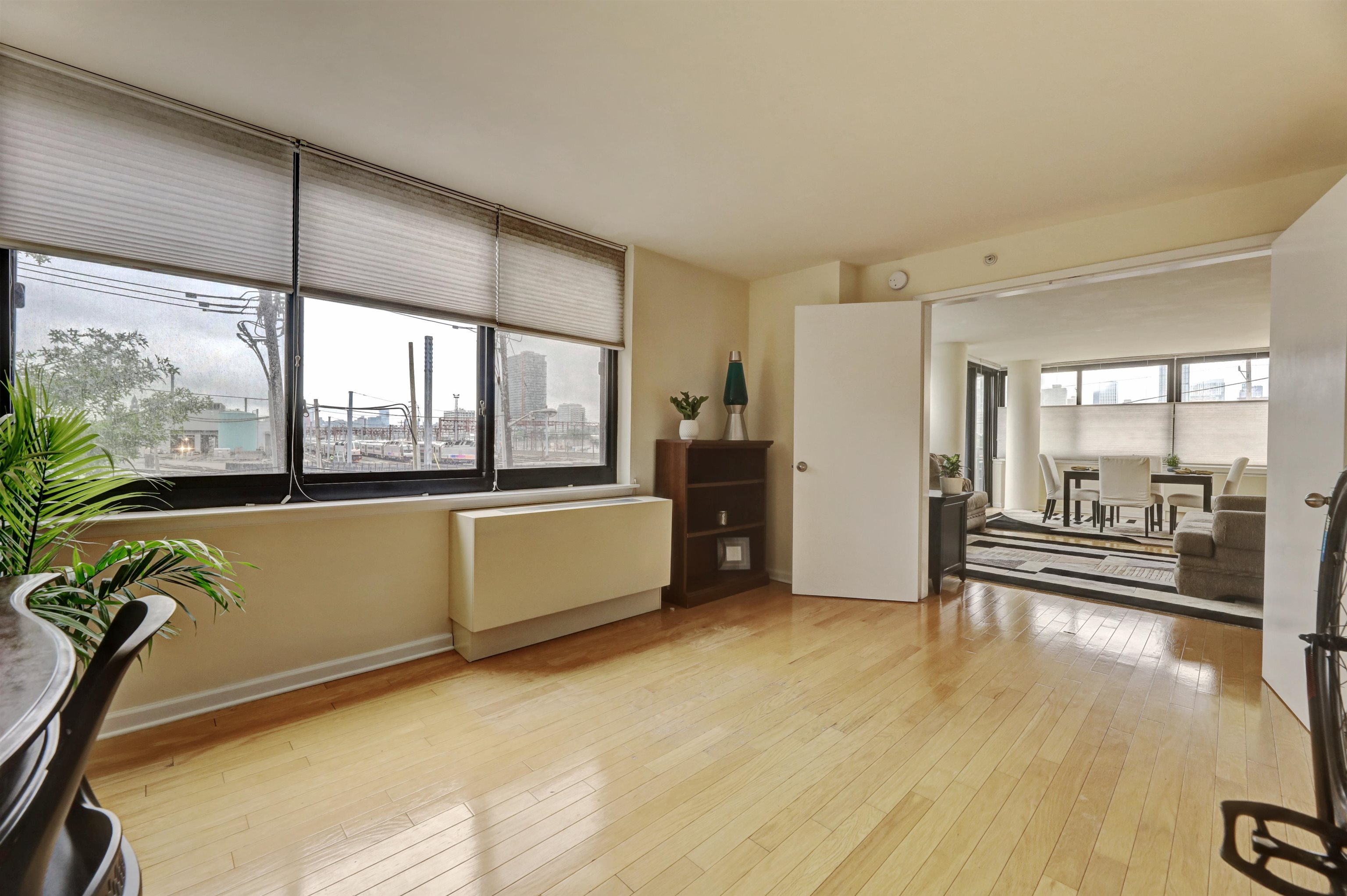 700 Grove St 3q Property Photo 30