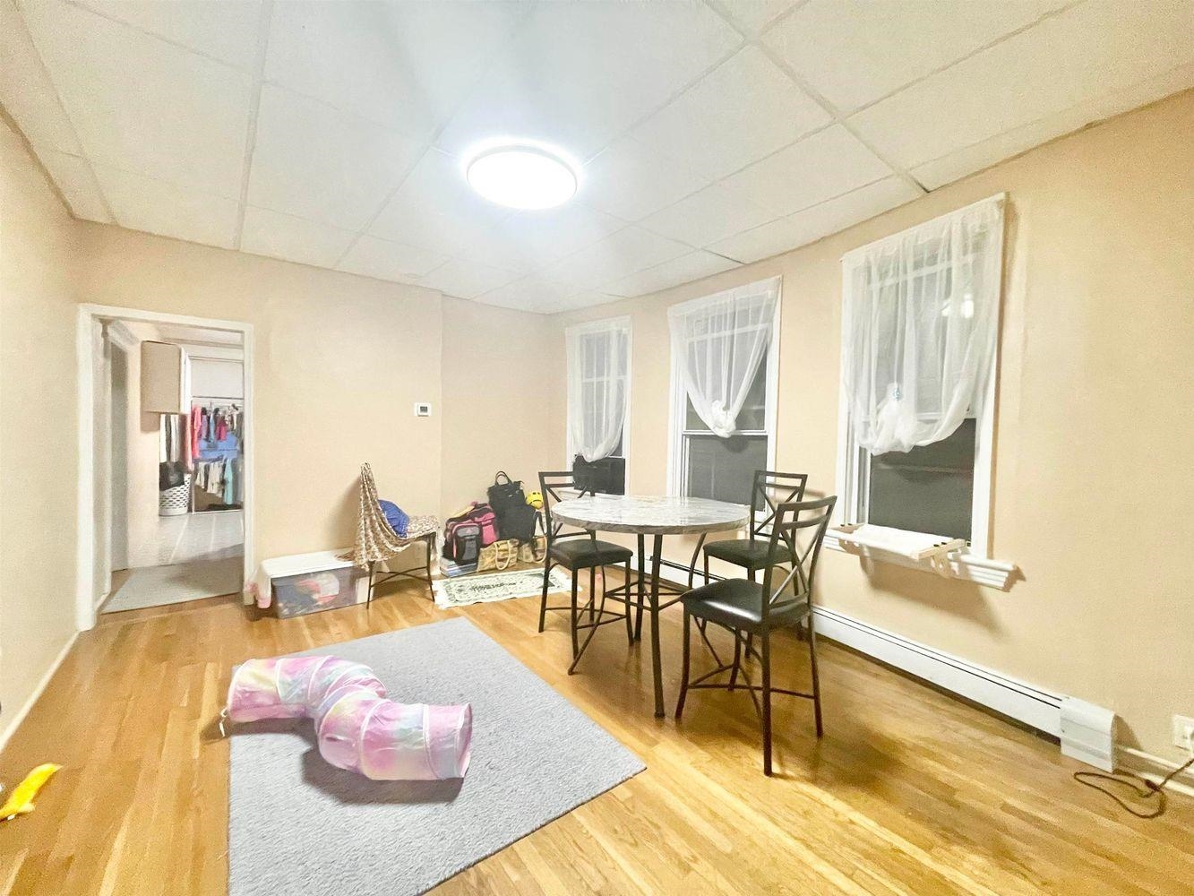 133 Avenue B Property Photo 14