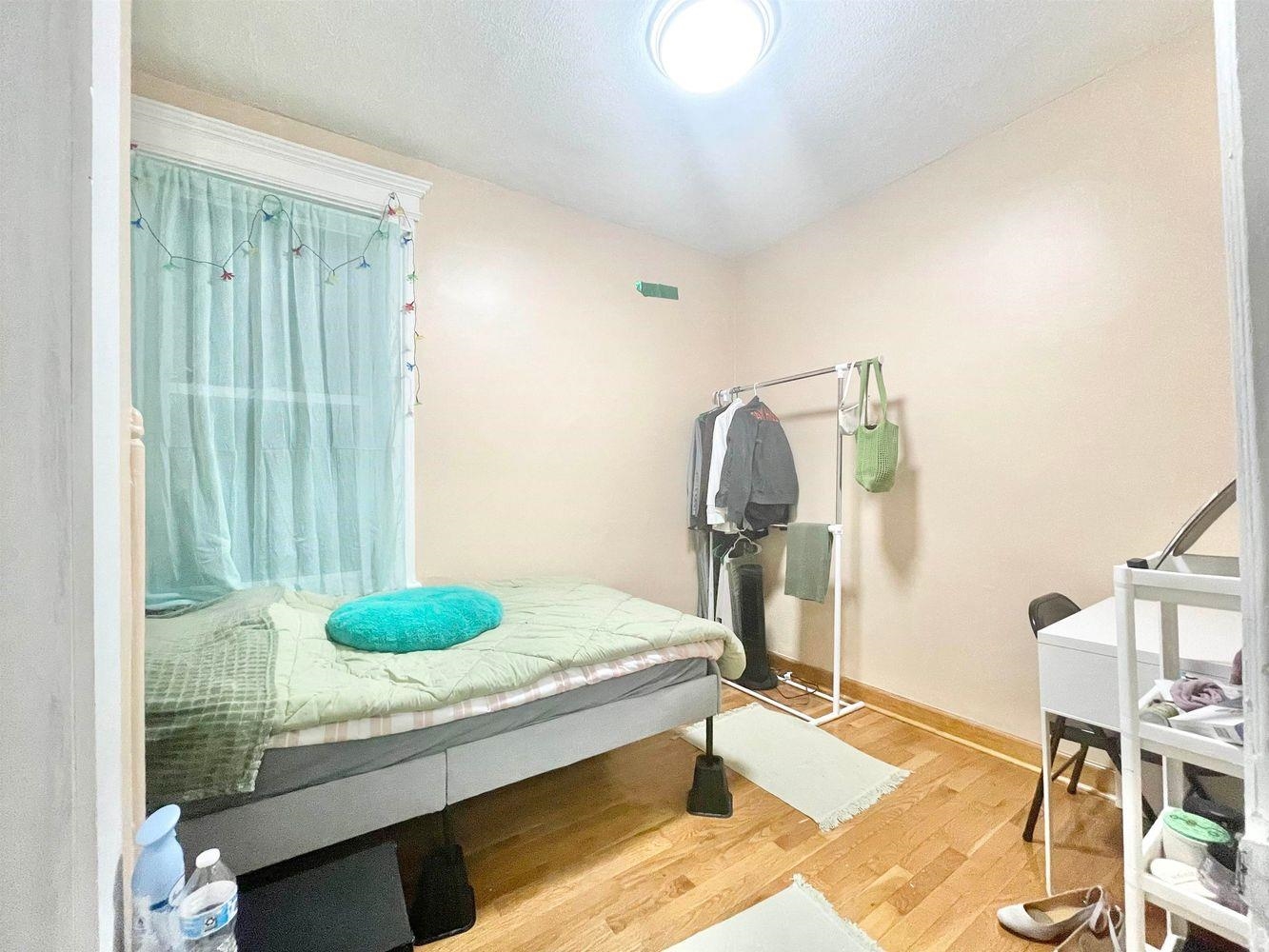 133 Avenue B Property Photo 16