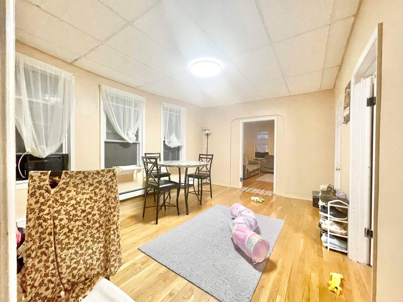 133 Avenue B Property Photo 17