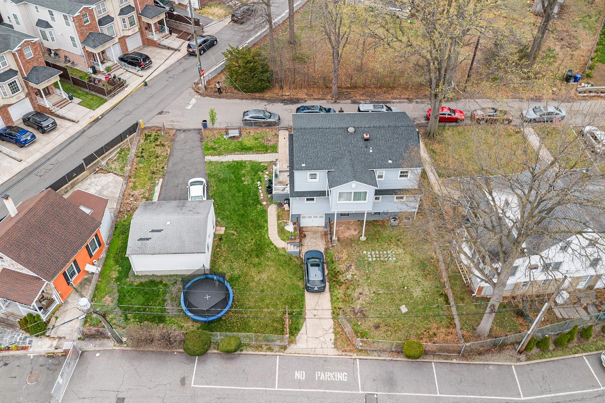 6 Mutillod Lane Property Photo 4