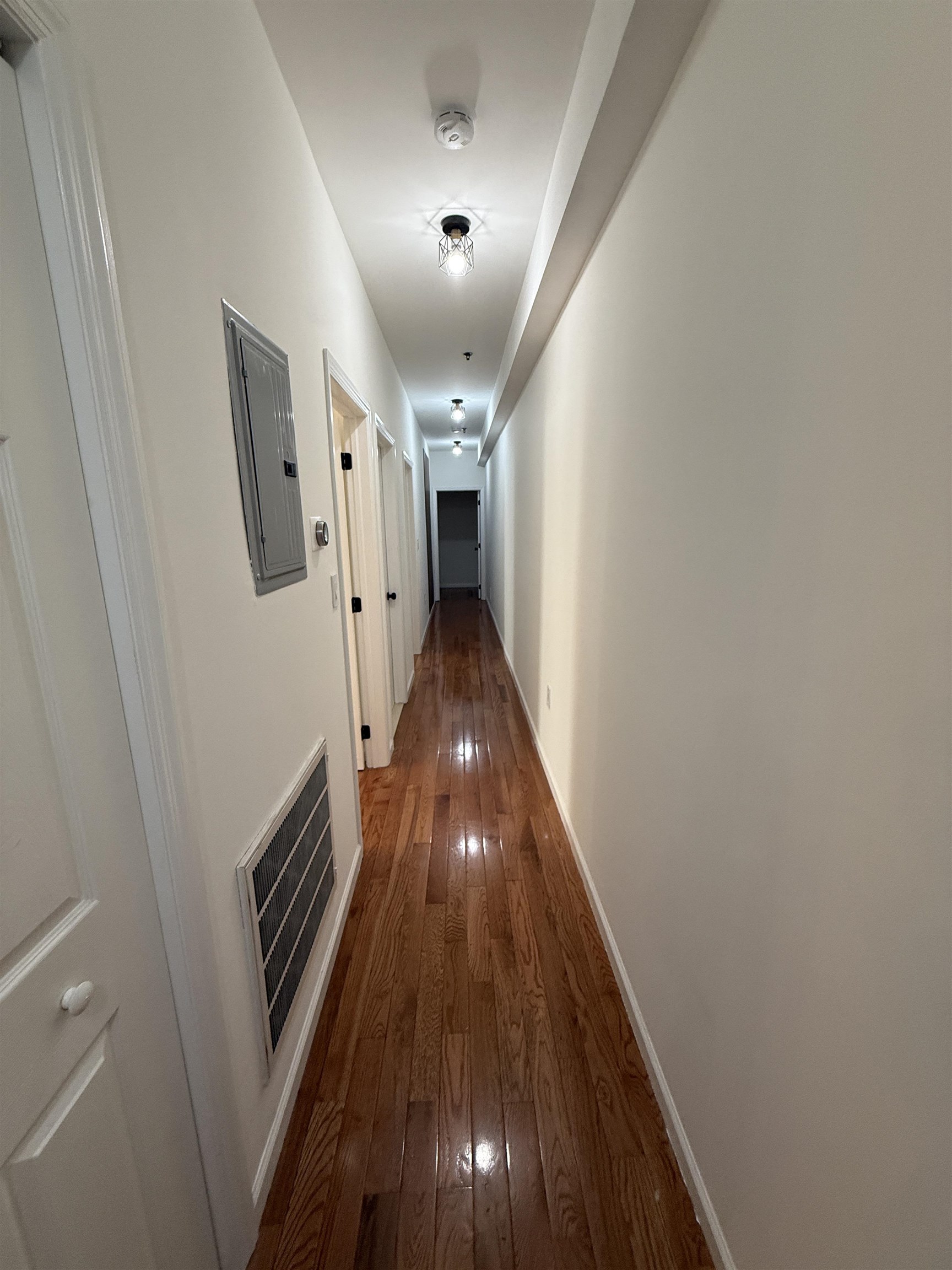 189 Terrace Ave Property Photo 18
