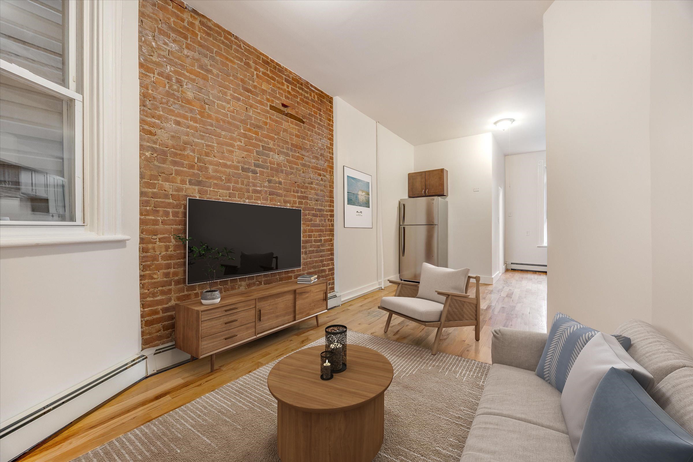 147 New York Ave 2l Property Photo 13