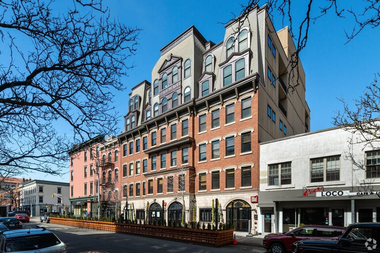 36-42 NEWARK ST Property Photo 1
