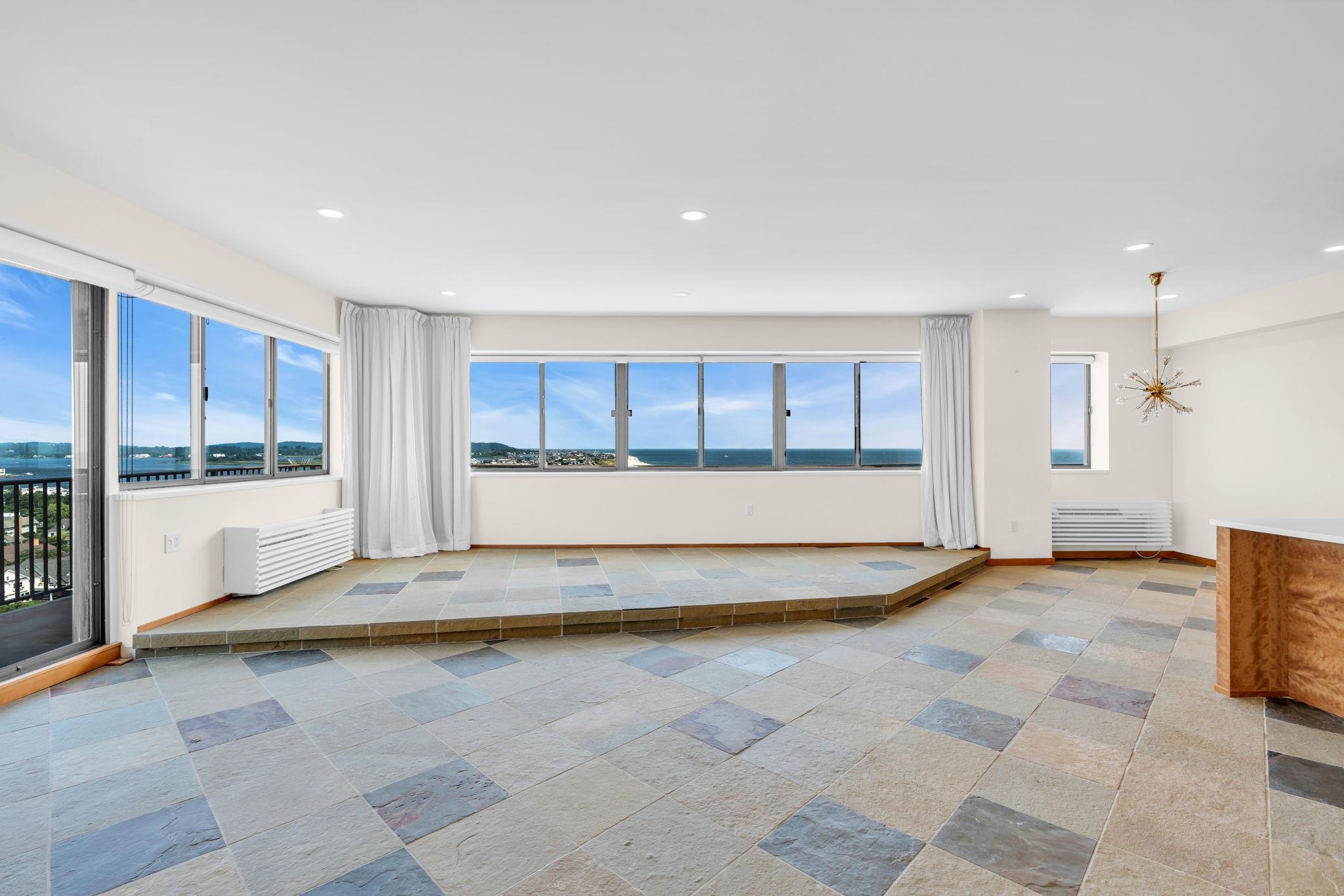 55 Ocean Ave Ph B Property Photo 2