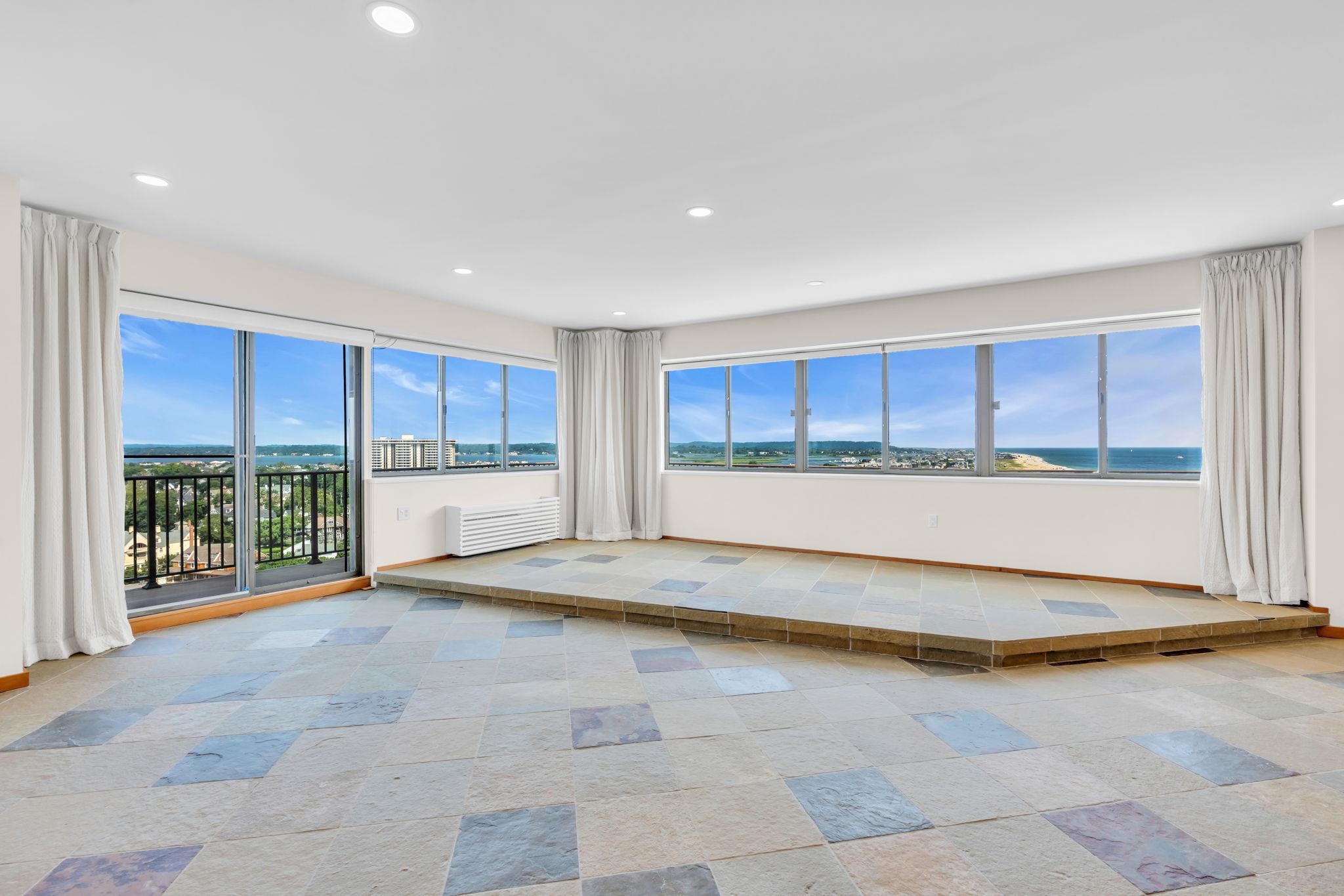 55 Ocean Ave Ph B Property Photo 3