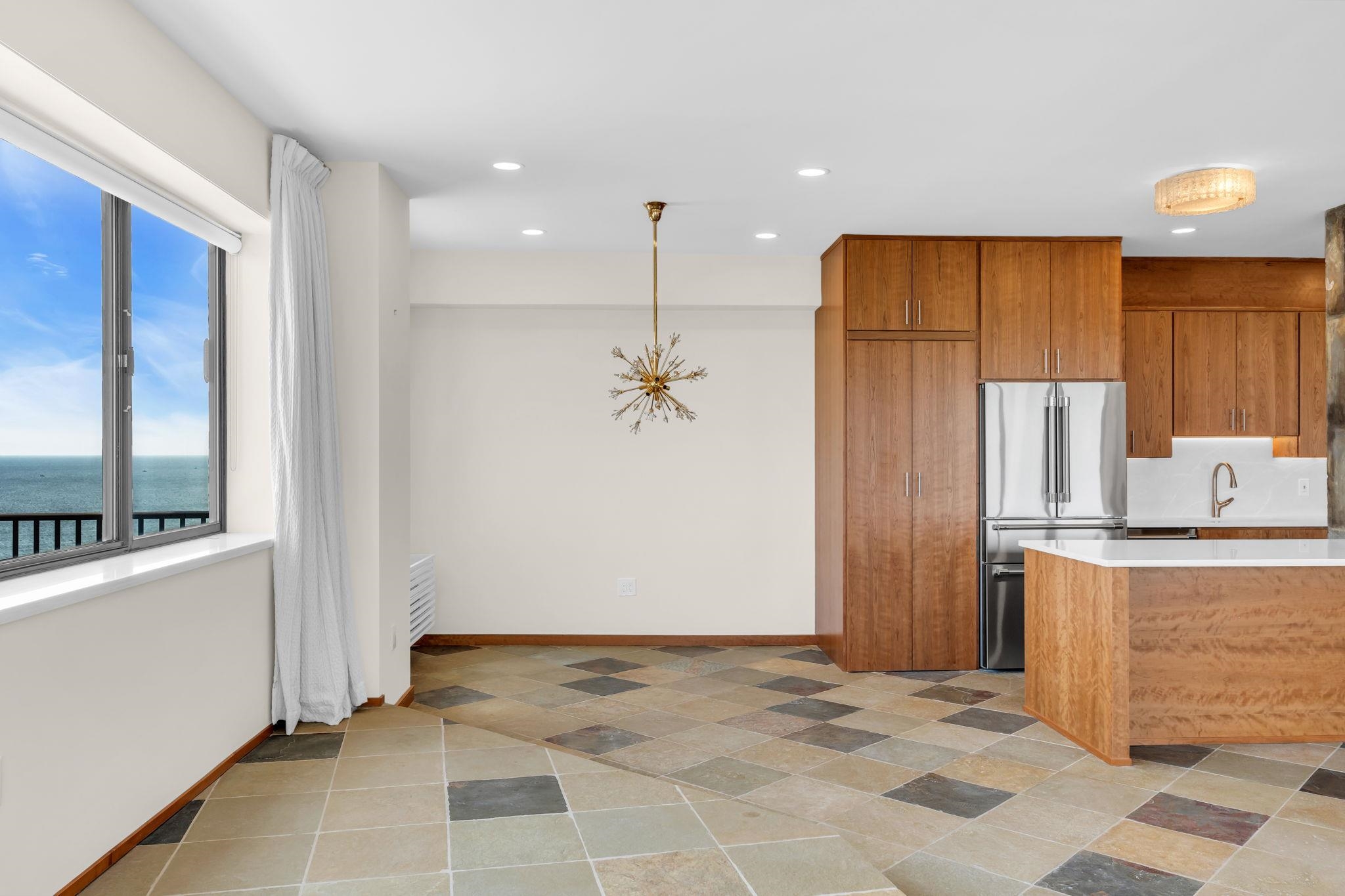 55 Ocean Ave Ph B Property Photo 6
