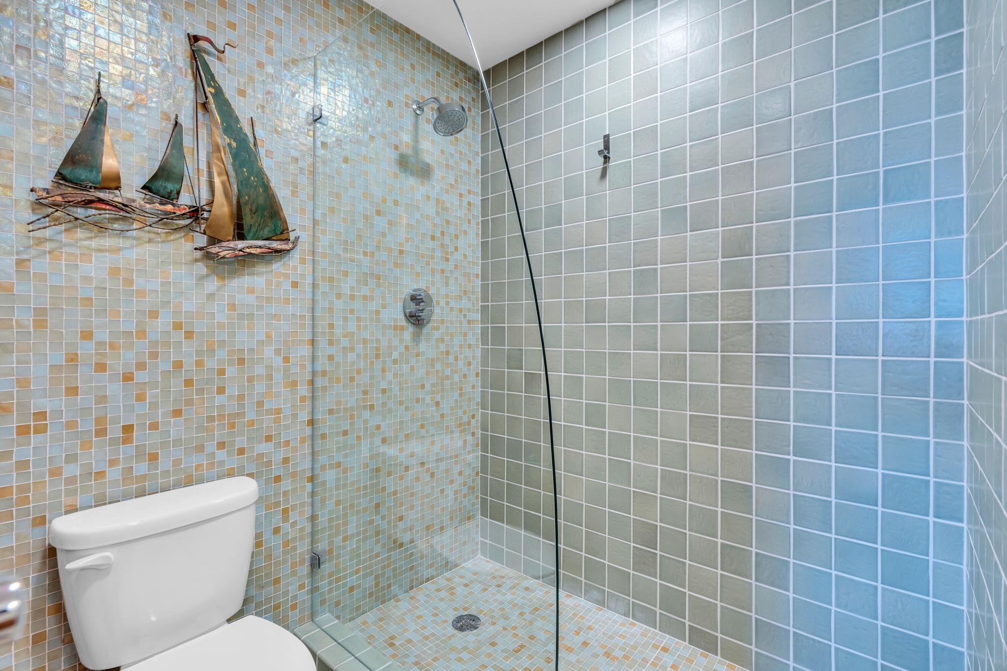 55 Ocean Ave Ph B Property Photo 21