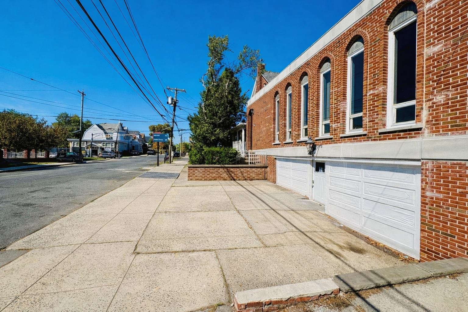 696 Avenue C Property Photo 3