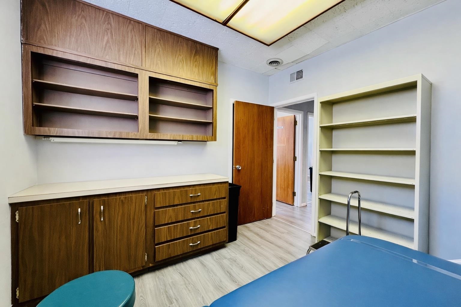 696 Avenue C Property Photo 30