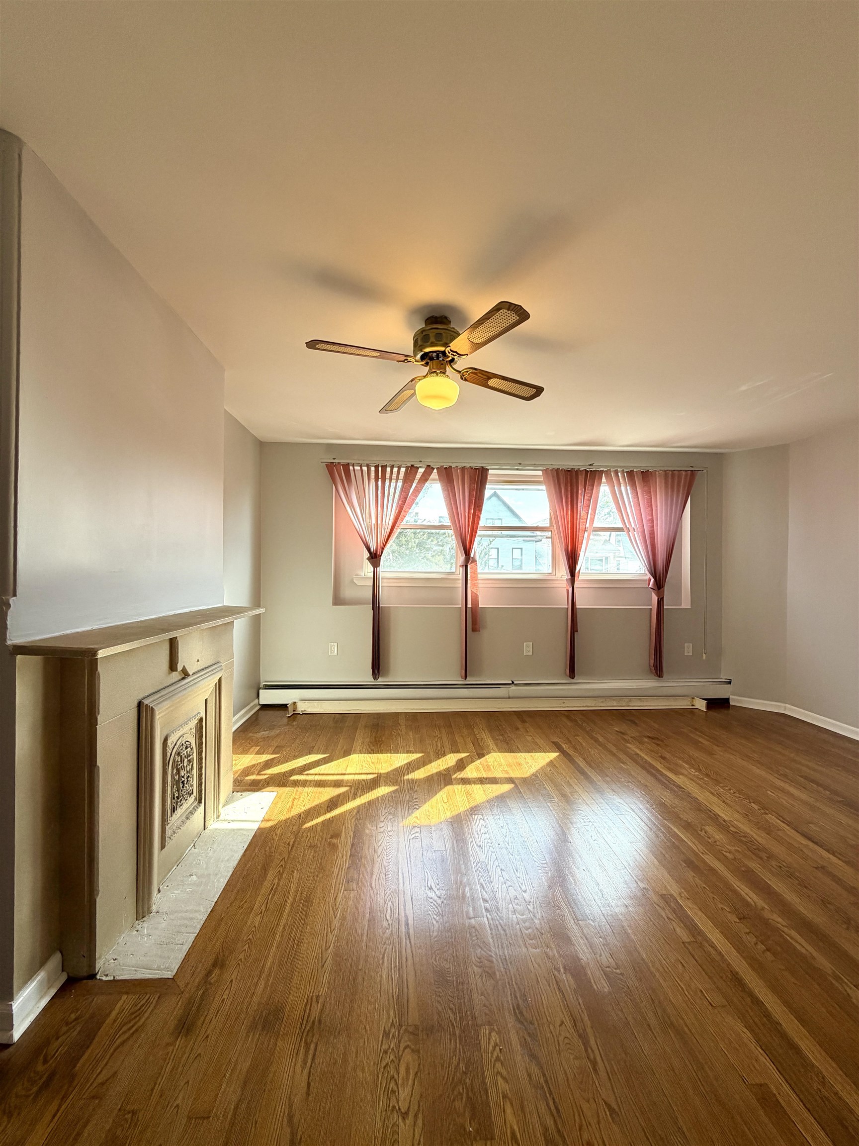 49 East 33rd St Property Photo 9
