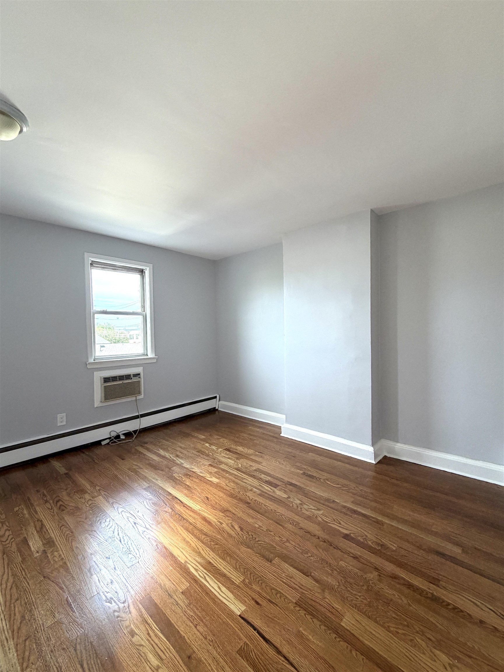 49 East 33rd St Property Photo 36