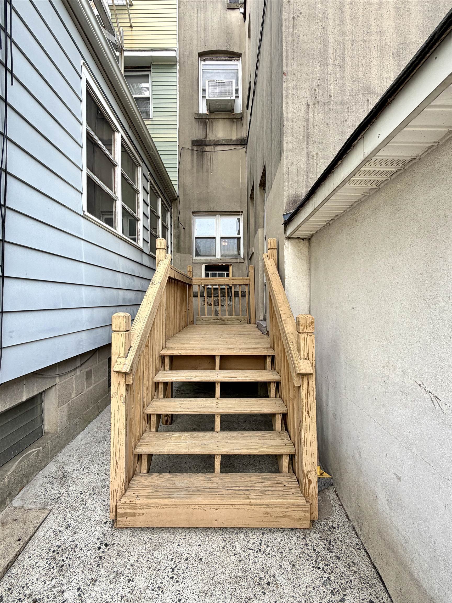 49 East 33rd St Property Photo 43