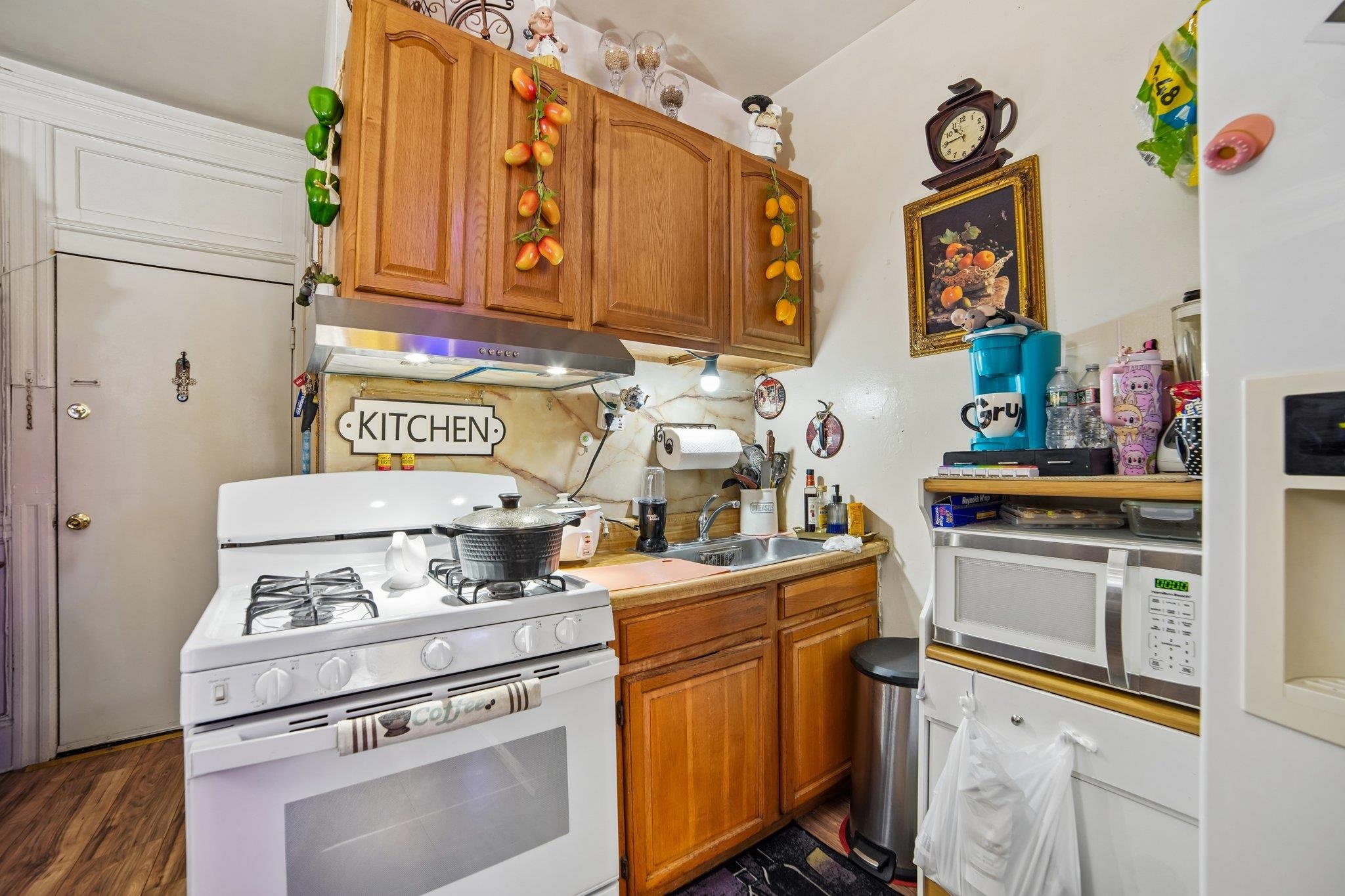 2103 West St Property Photo 17