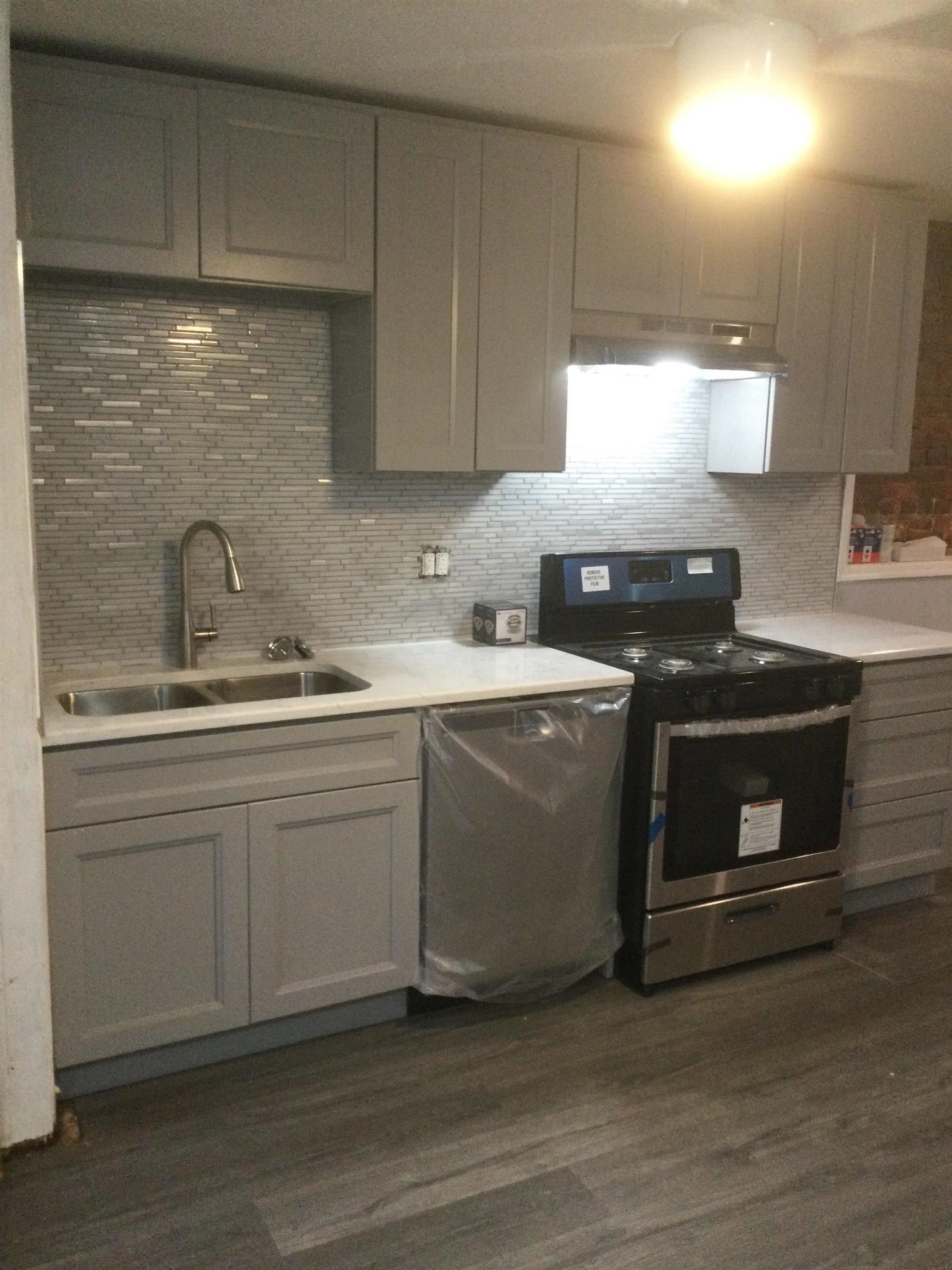 196 Van Horne St Unit 1 - Ground Floor Property Photo 4
