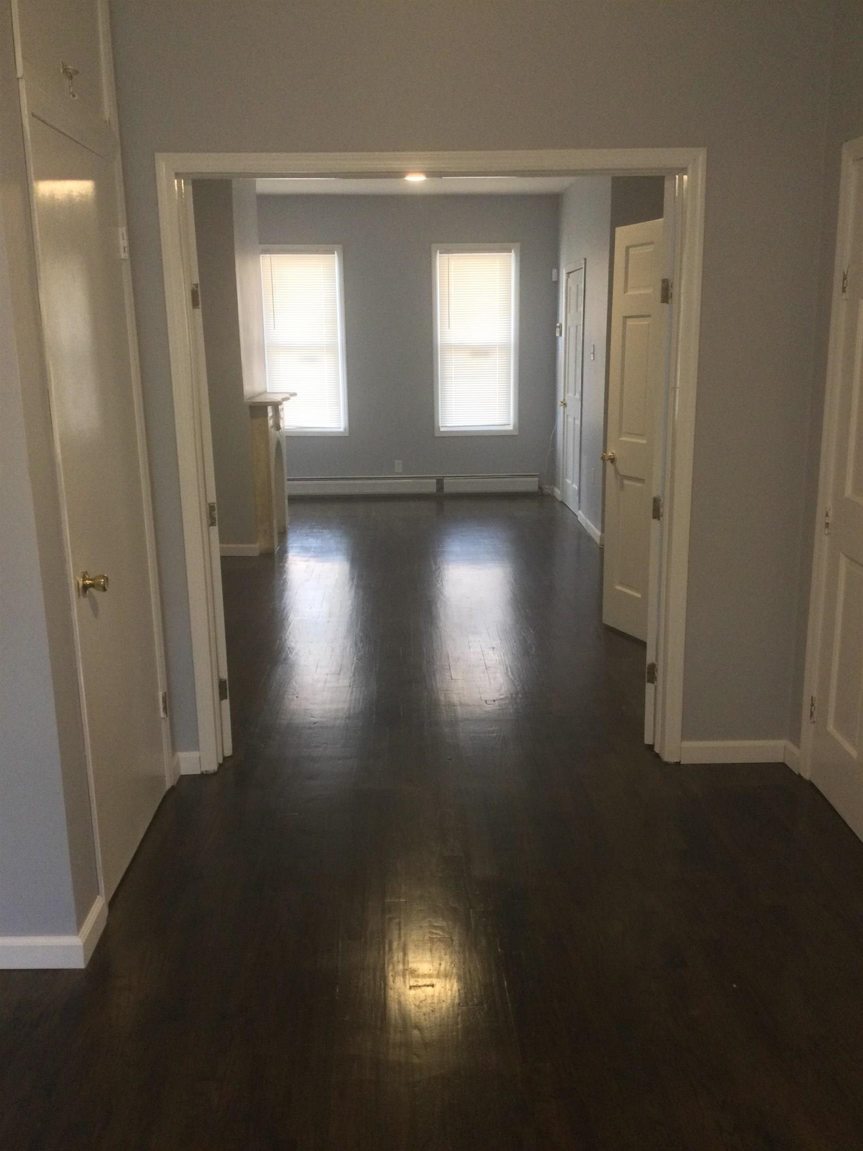 196 Van Horne St Unit 1 - Ground Floor Property Photo 17