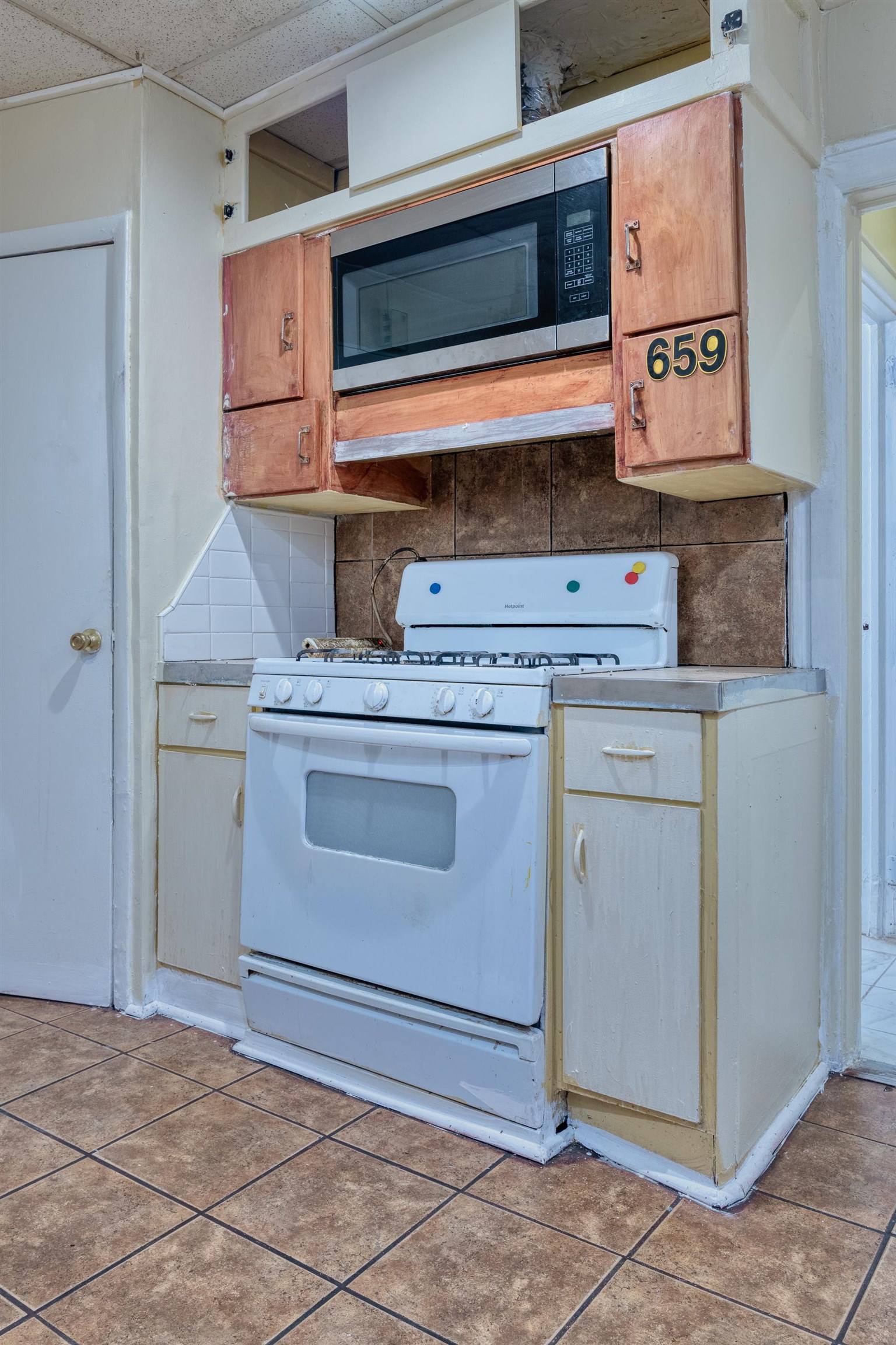 98 Prospect Ave Property Photo 35