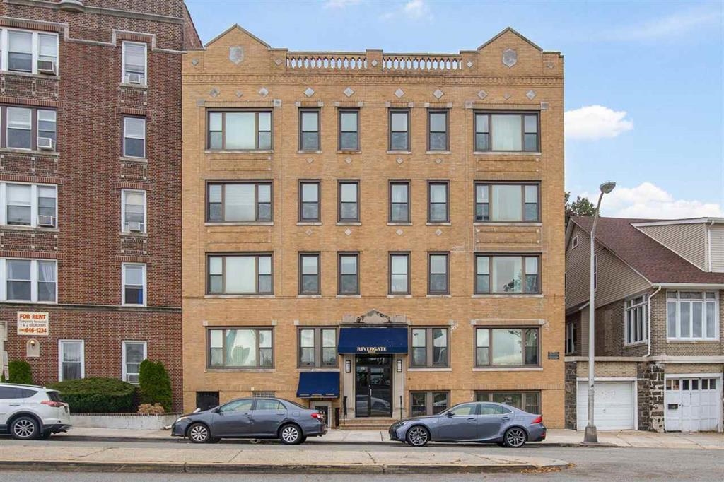 6405 BLVD EAST B2 Property Photo 1