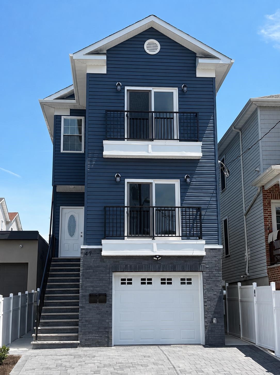 47 COTTAGE ST Property Photo 1