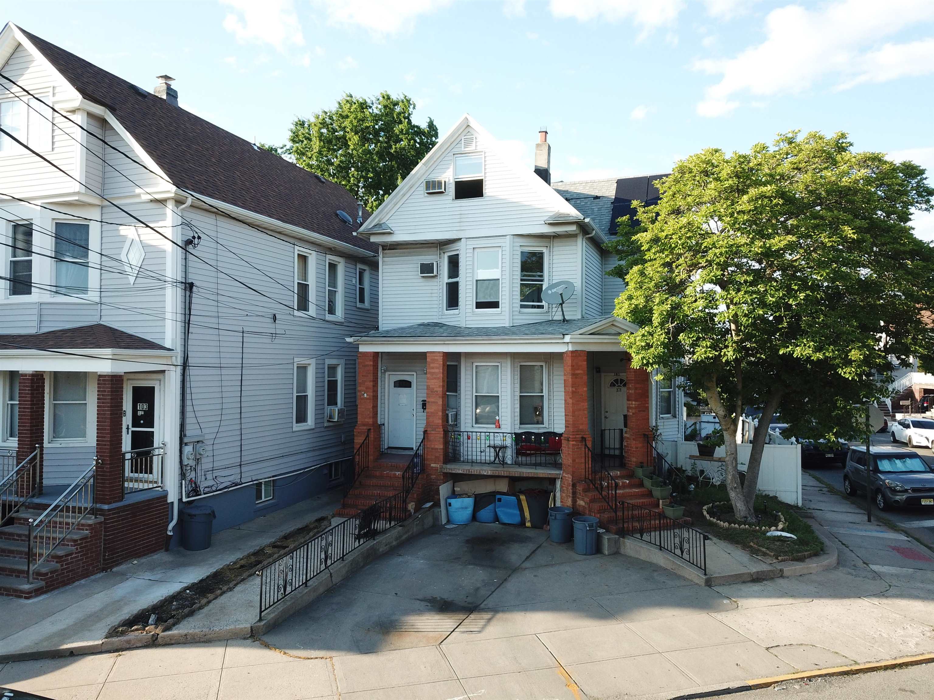 101 NORTH ST Property Photo 1