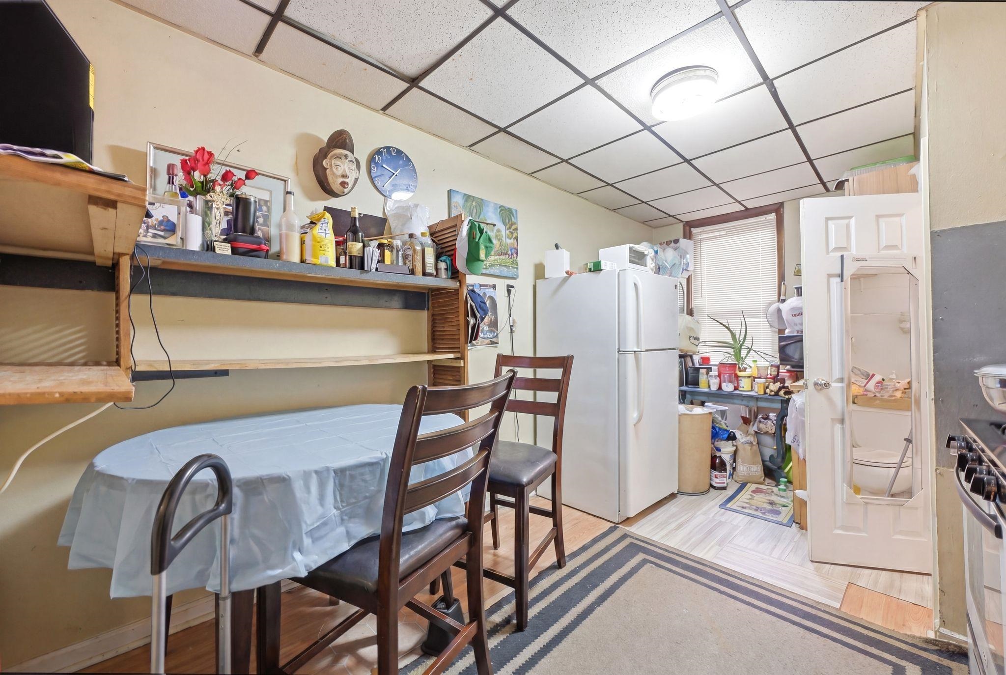 85 Zabriskie St Property Photo 25