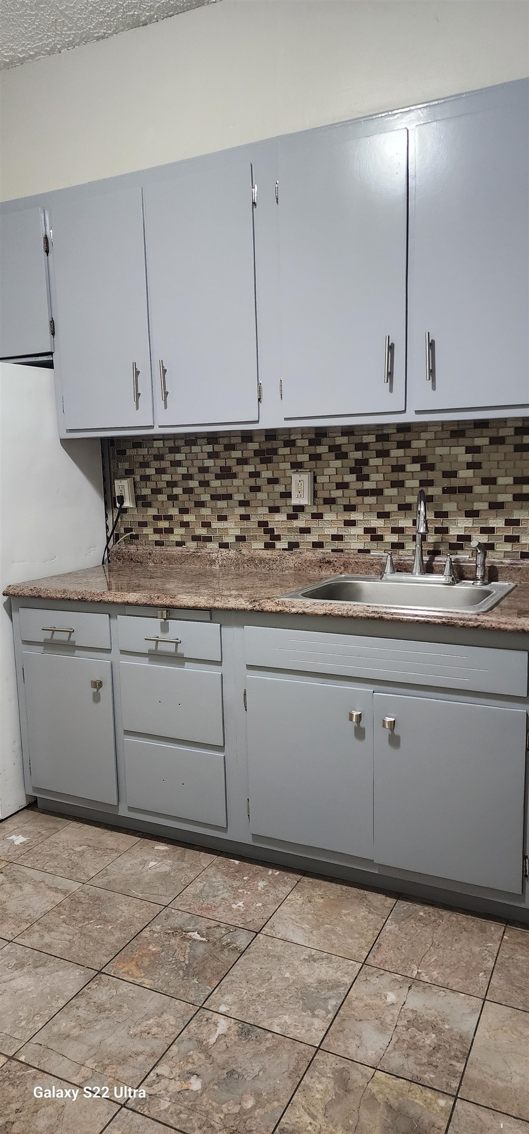 14 Newark Bay Ct Property Photo 2