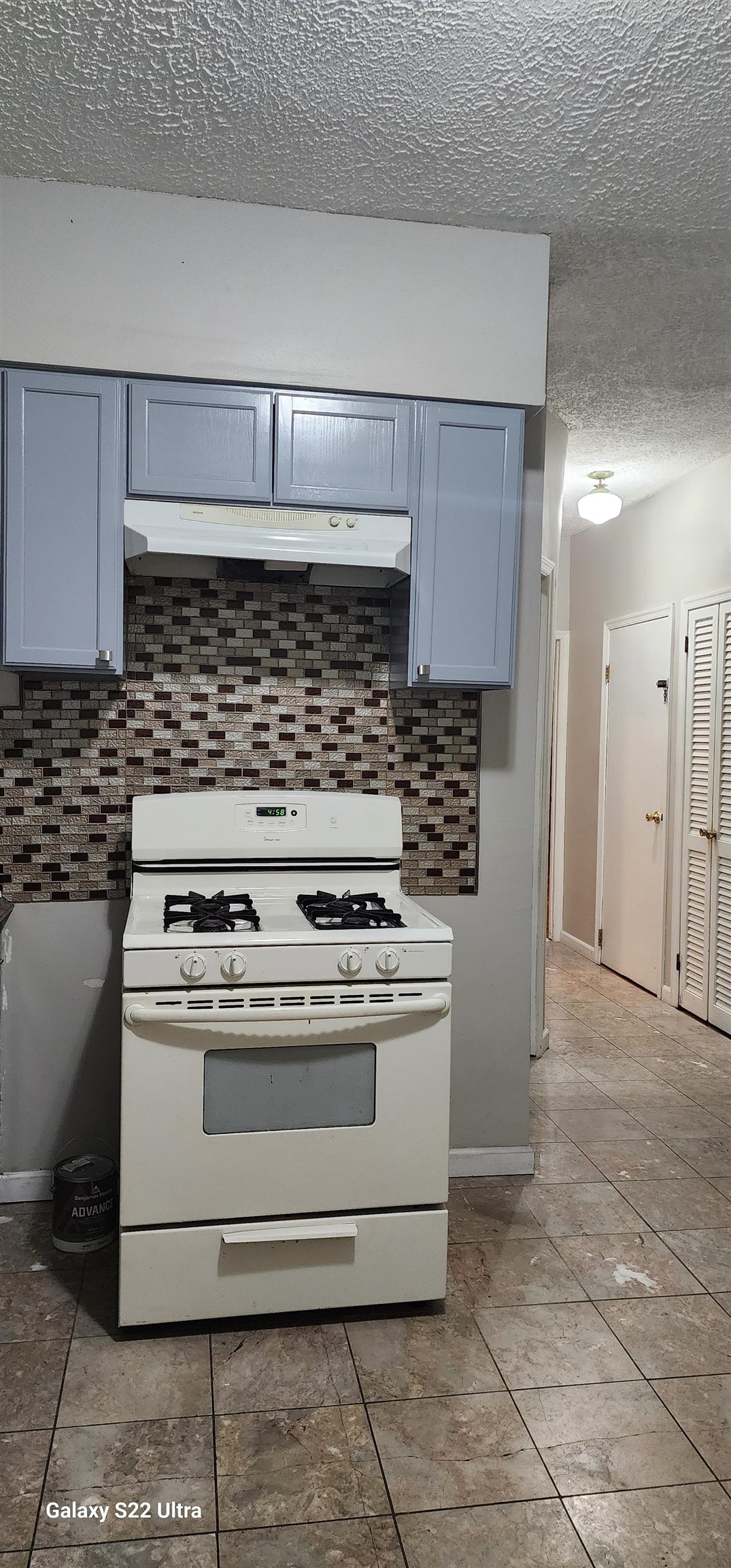 14 Newark Bay Ct Property Photo 5