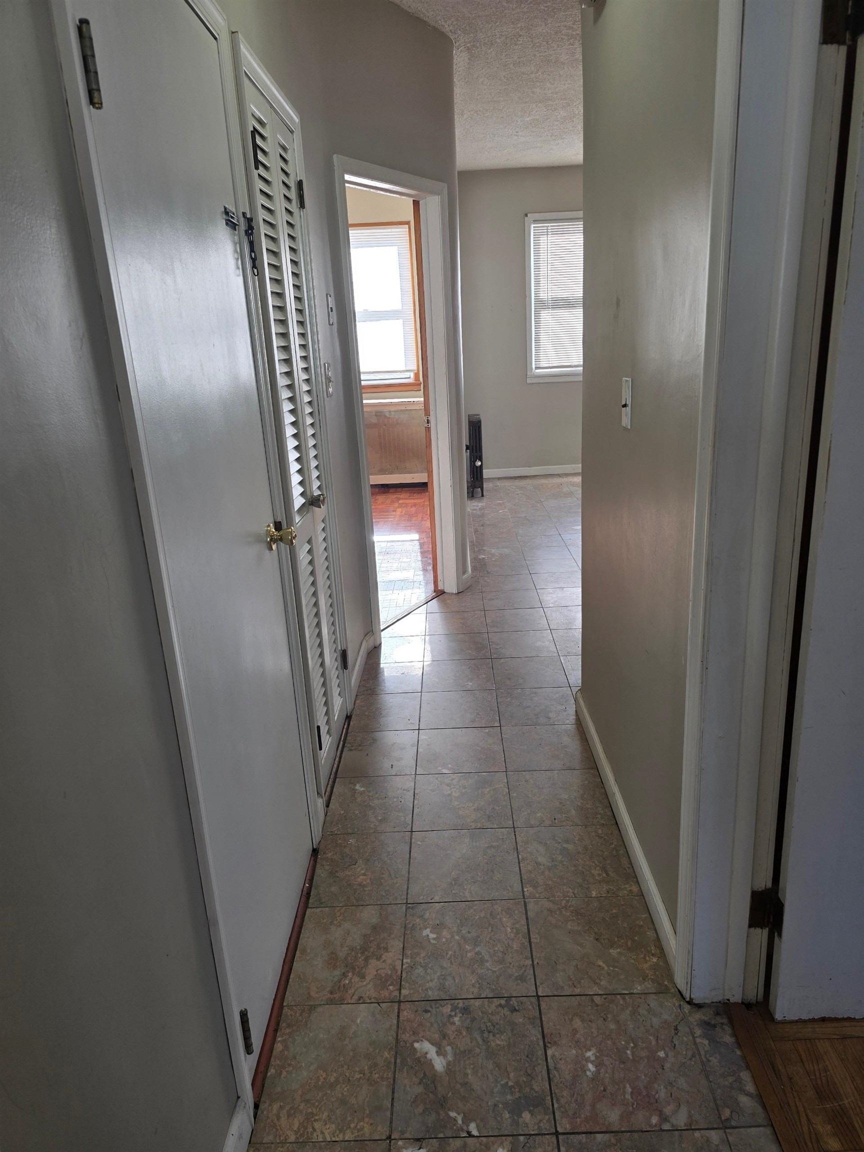 14 Newark Bay Ct Property Photo 12